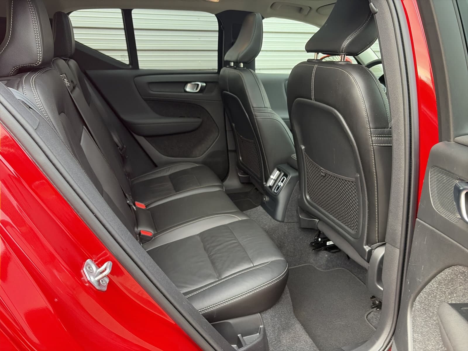 Volvo XC40 1.5 T4 Recharge Inscription / 19" Velgen / glazen panoramisch schuif-/kanteldak / Leder bekleding / thumbnail 13