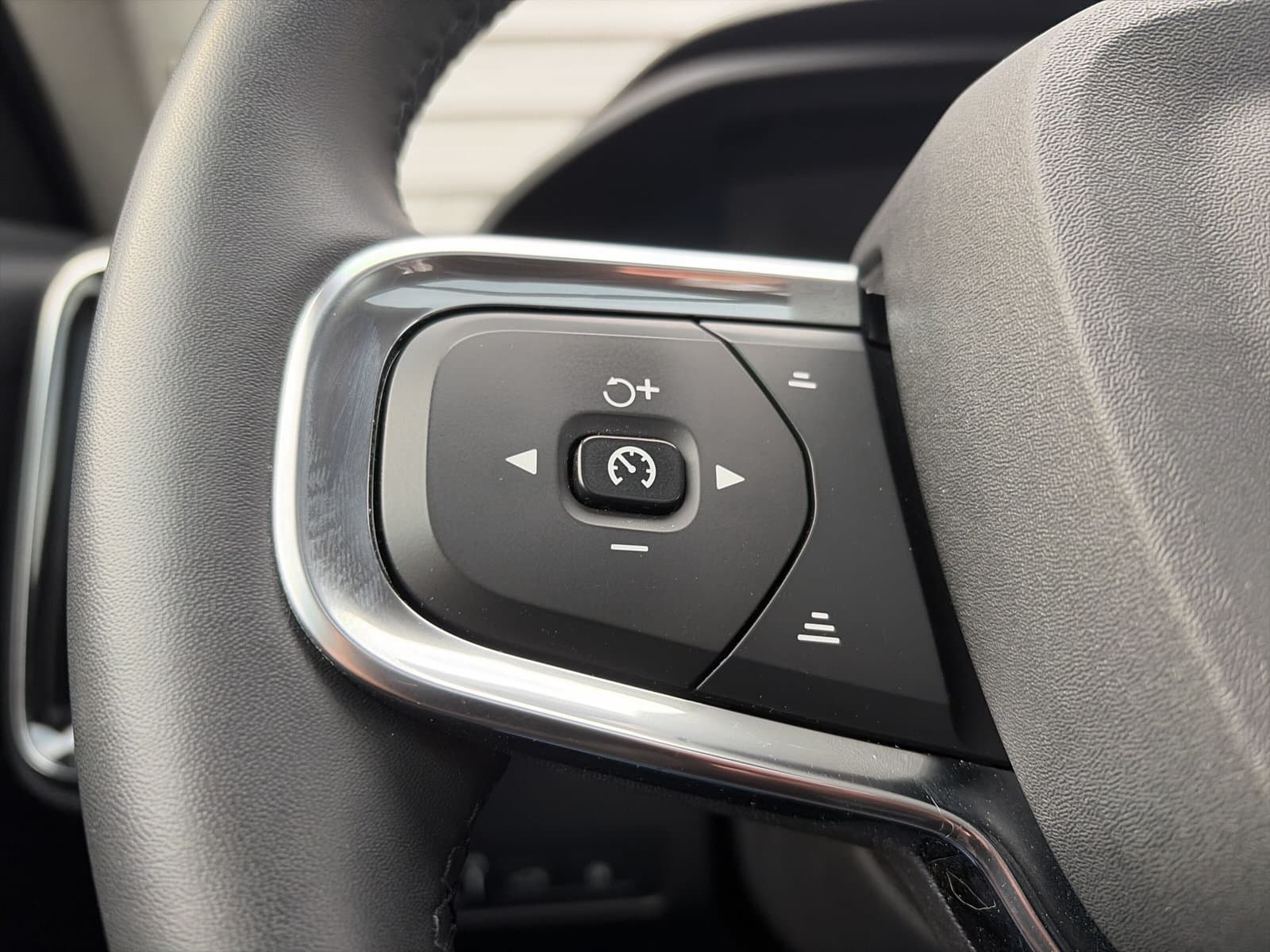 Volvo XC40 1.5 T4 Recharge Inscription / 19" Velgen / glazen panoramisch schuif-/kanteldak / Leder bekleding / thumbnail 20