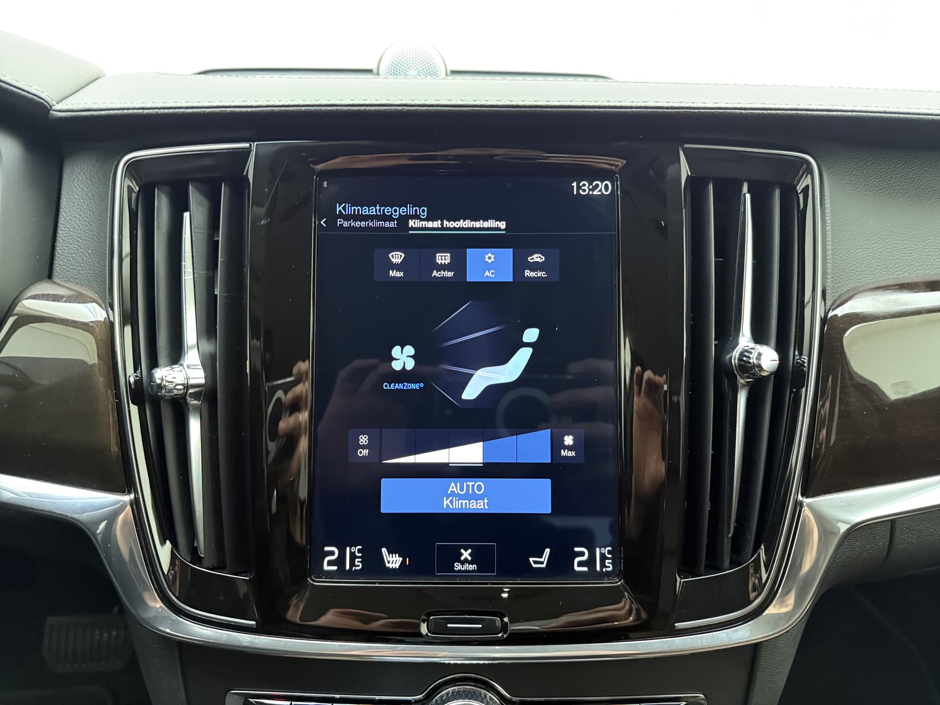 Volvo V90 T8 390pk AWD Inscription / Luchtvering / Bowers&Wilkins Audio / Dubbel glas / 360 Camera / El. Trekhaak / DAB / El. Stoelen / Keyless / Adapt. Cruise / BLIS / Leder thumbnail 15