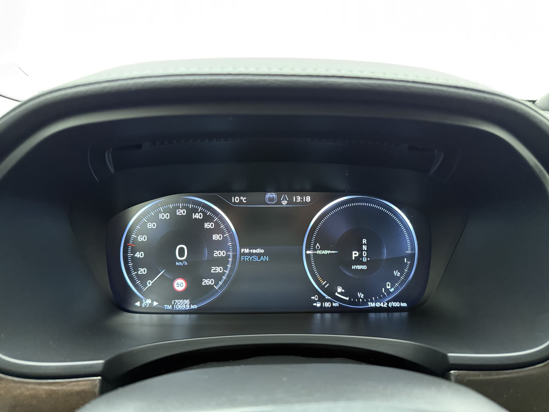 Volvo V90 T8 390pk AWD Inscription / Luchtvering / Bowers&Wilkins Audio / Dubbel glas / 360 Camera / El. Trekhaak / DAB / El. Stoelen / Keyless / Adapt. Cruise / BLIS / Leder thumbnail 33