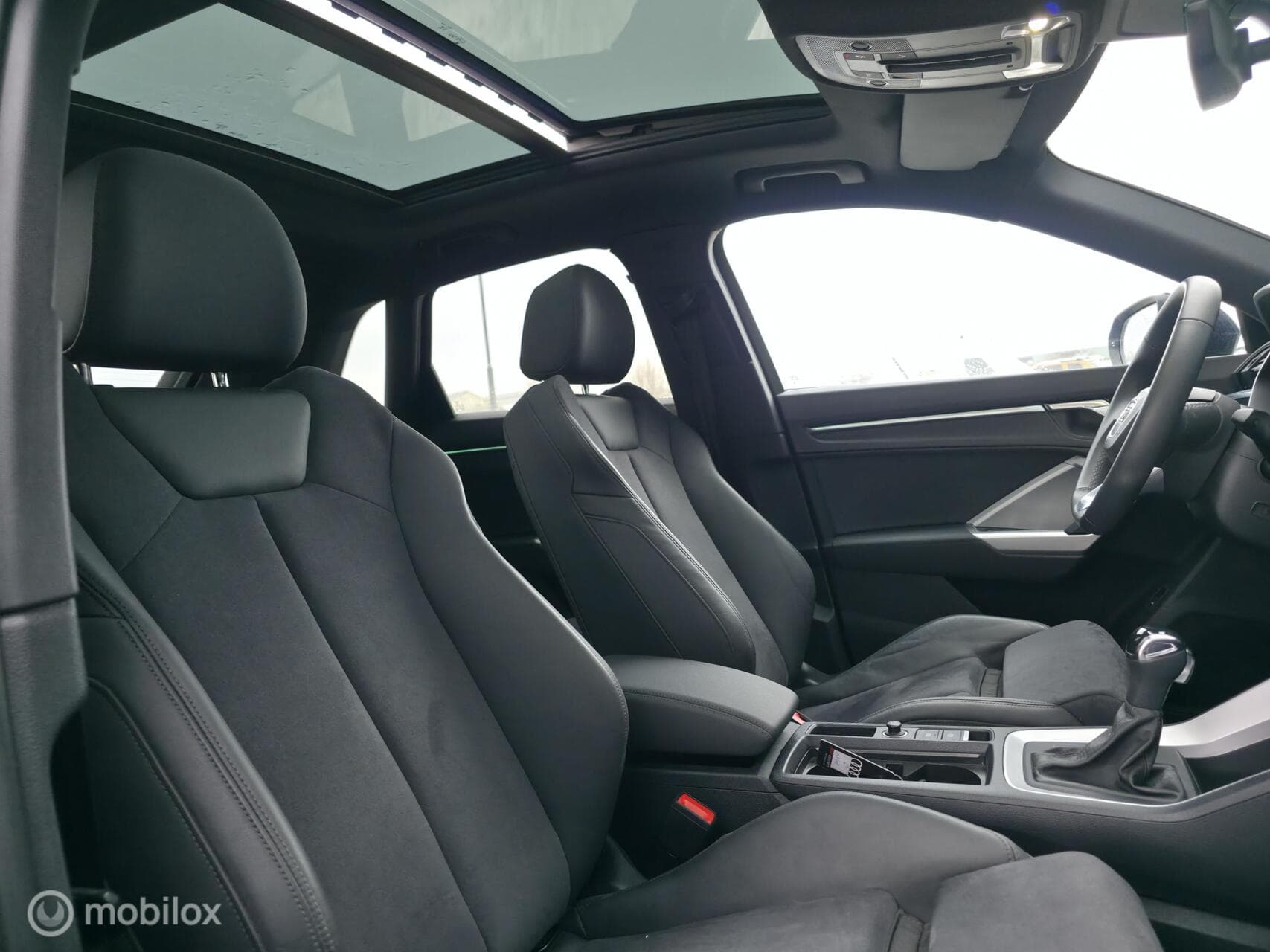 Audi Q3 thumbnail 10