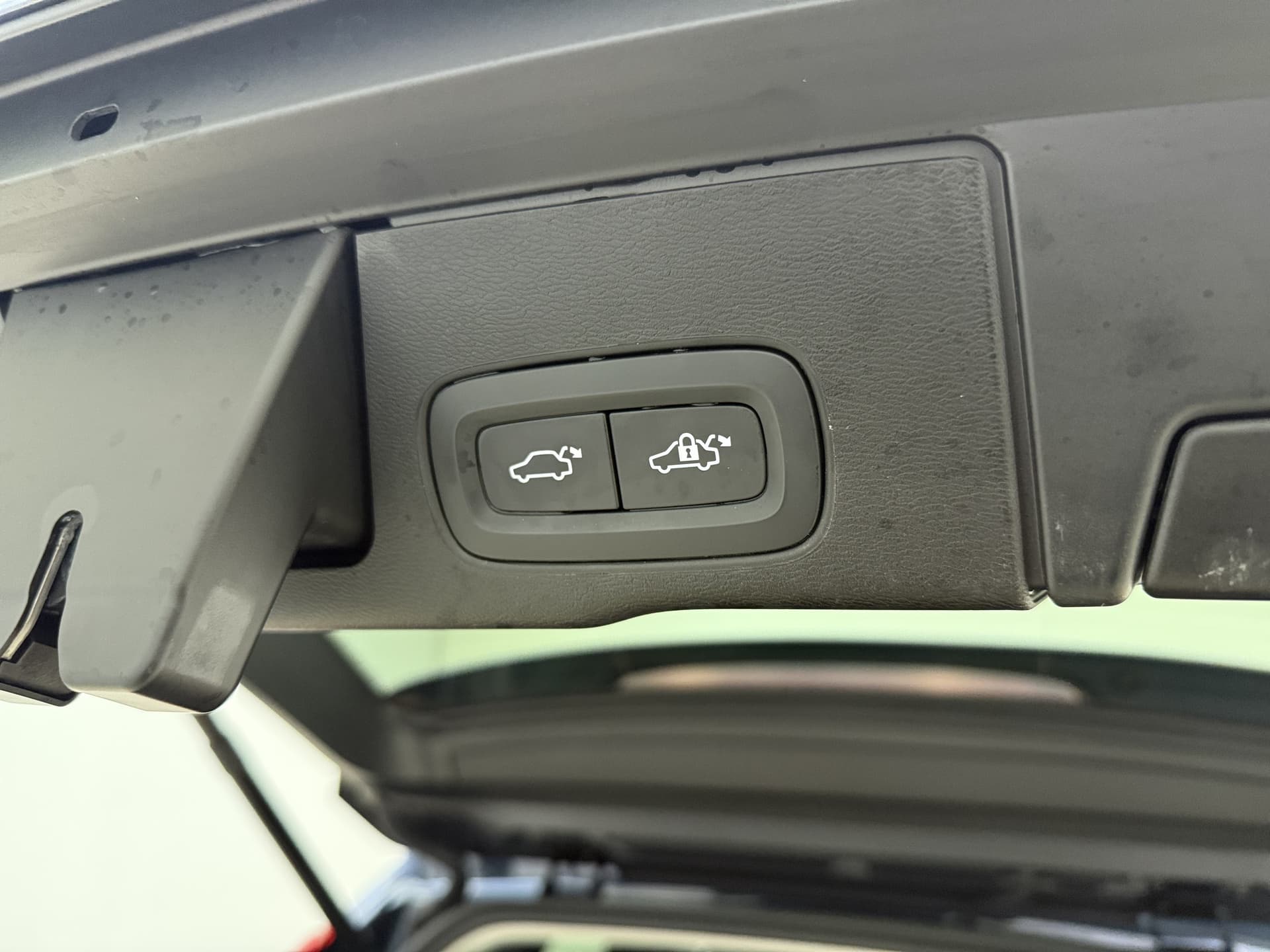 Volvo XC60 T6 350pk AWD Plus Bright / Harman Kardon audio / Camera rondom / Elektrisch verstelbare stoelen / thumbnail 48