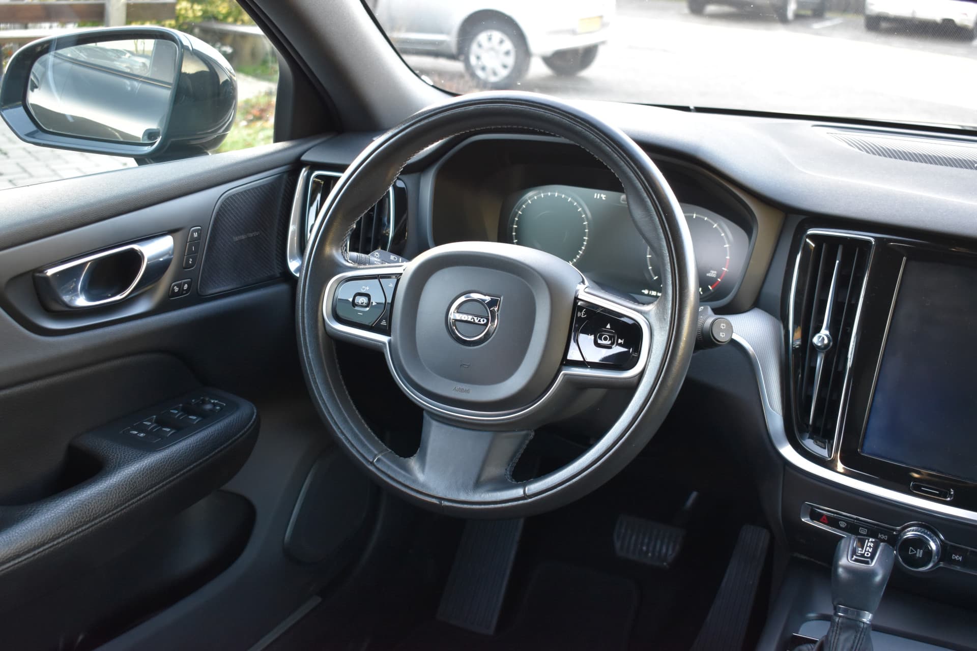 Volvo V60 Cross Country T5 AWD 250PK Automaat Pro thumbnail 22