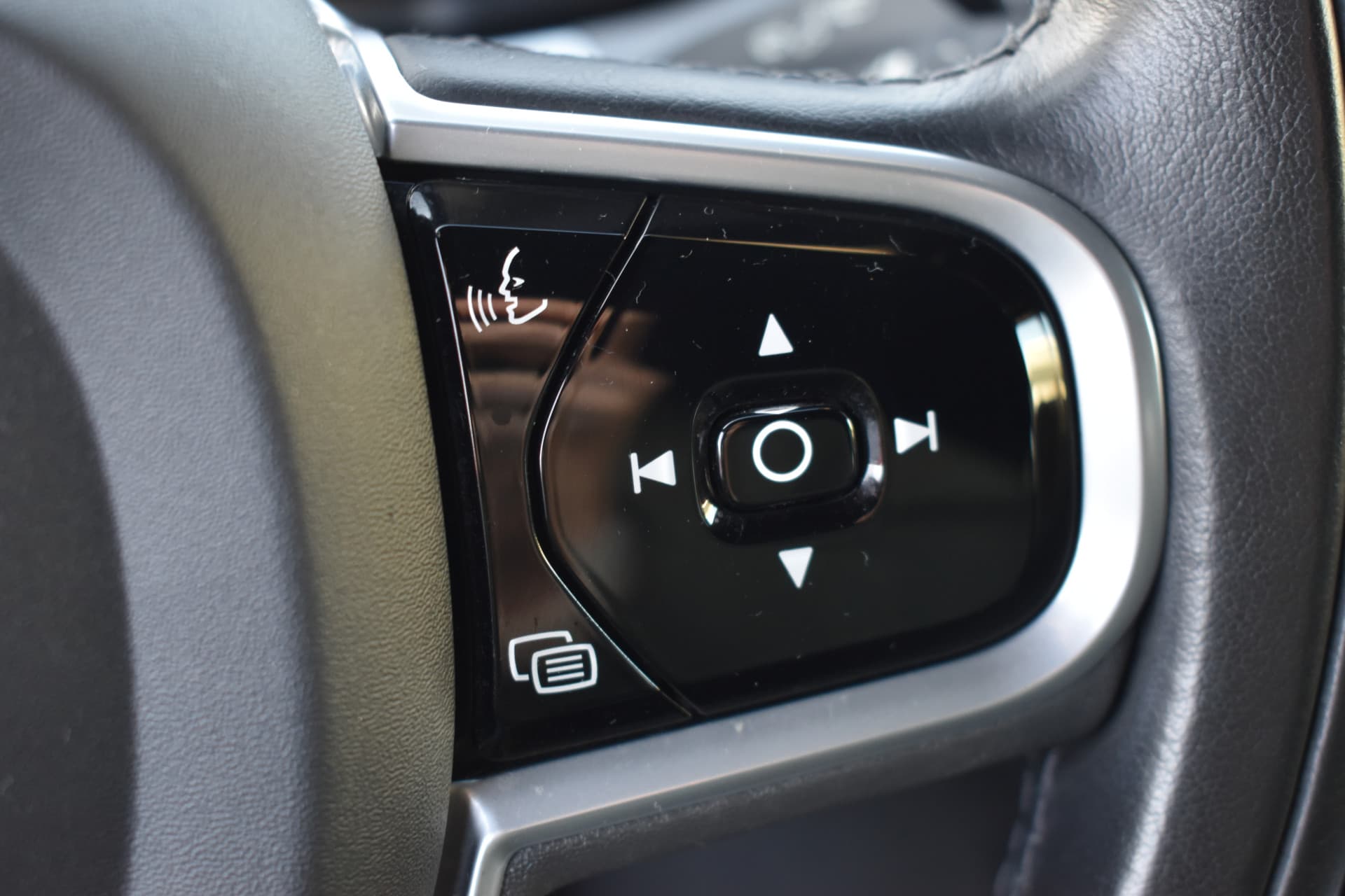 Volvo V60 Cross Country T5 AWD 250PK Automaat Pro thumbnail 30