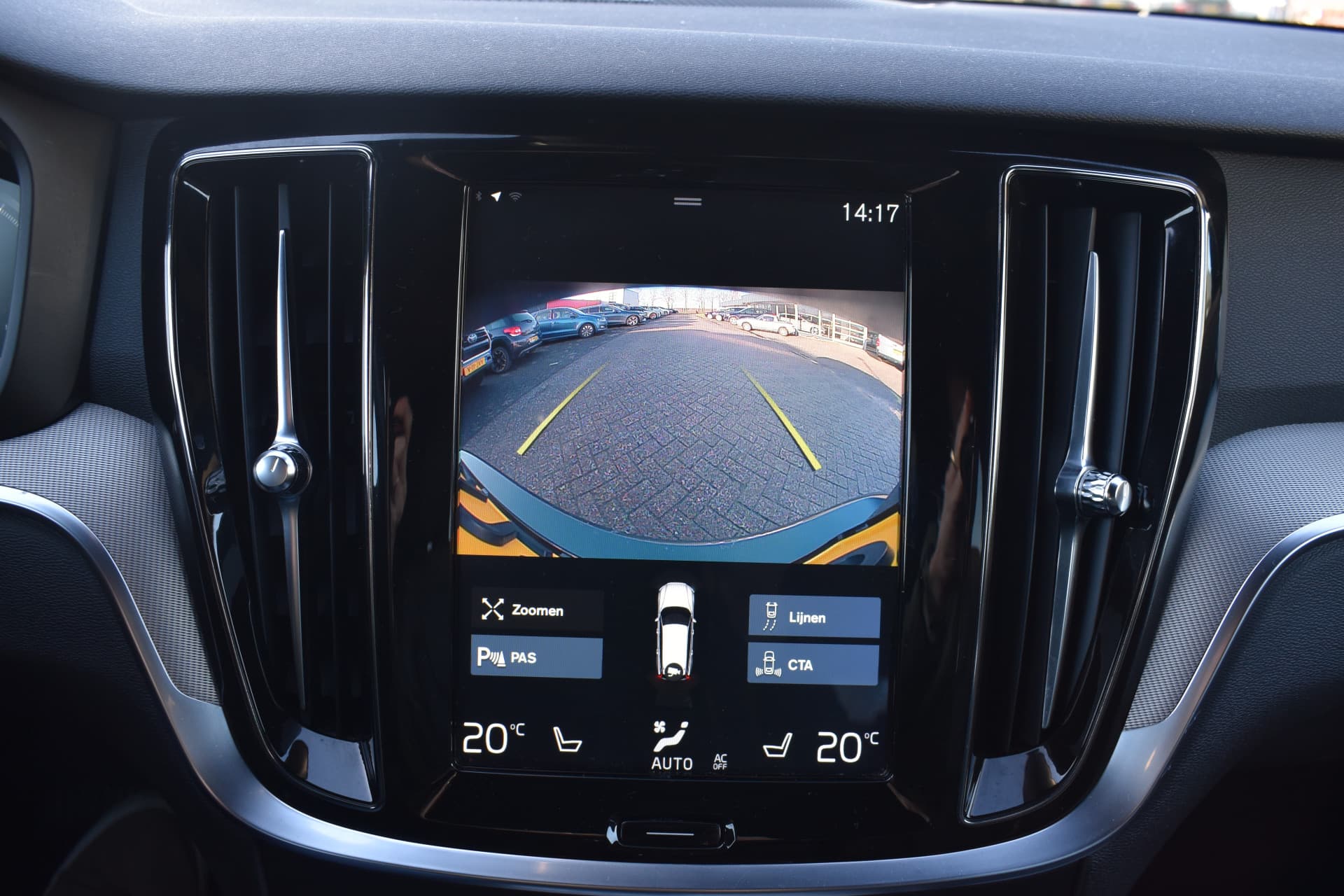 Volvo V60 Cross Country T5 AWD 250PK Automaat Pro thumbnail 40