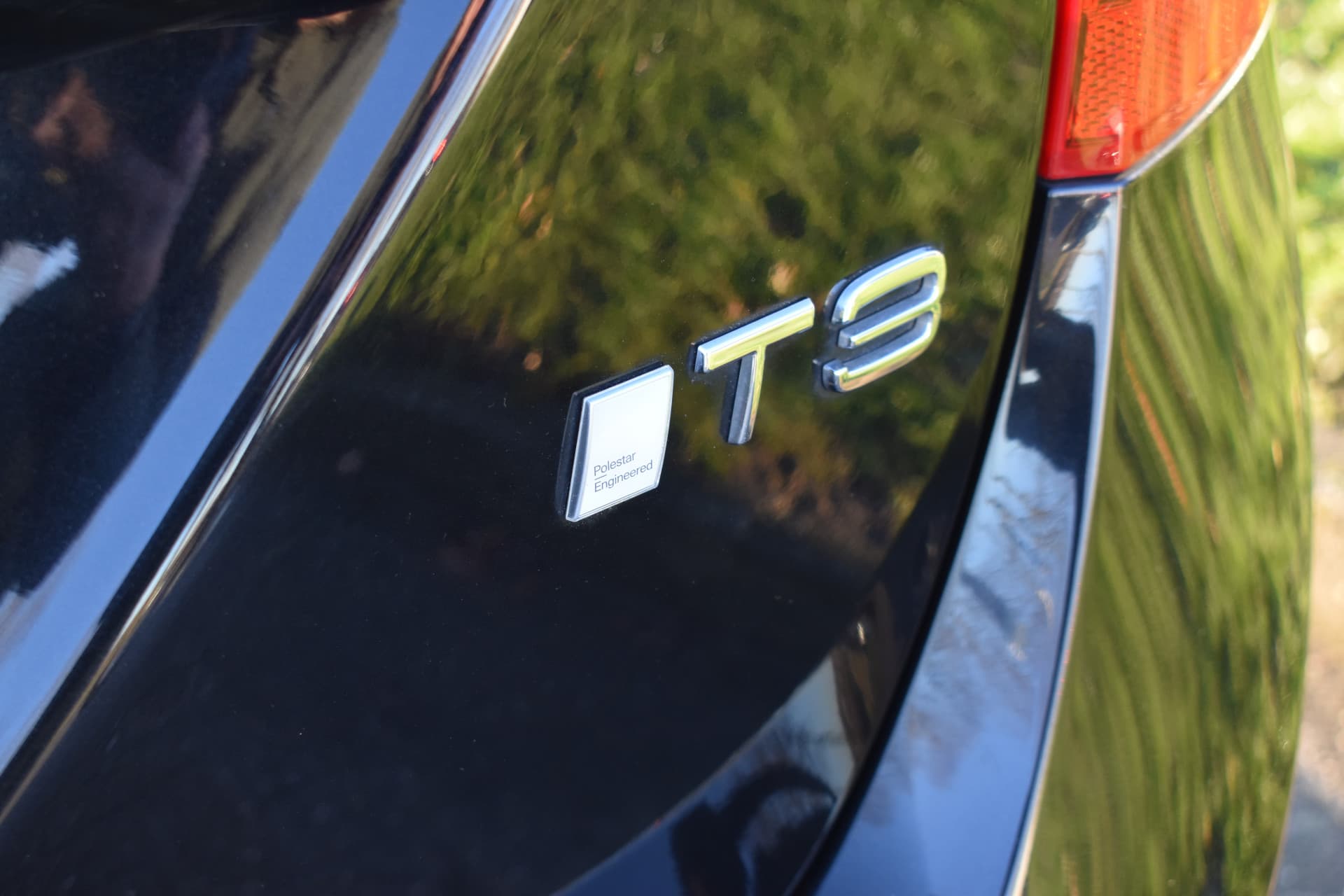 Volvo V60 T3 180PK R-Design thumbnail 13