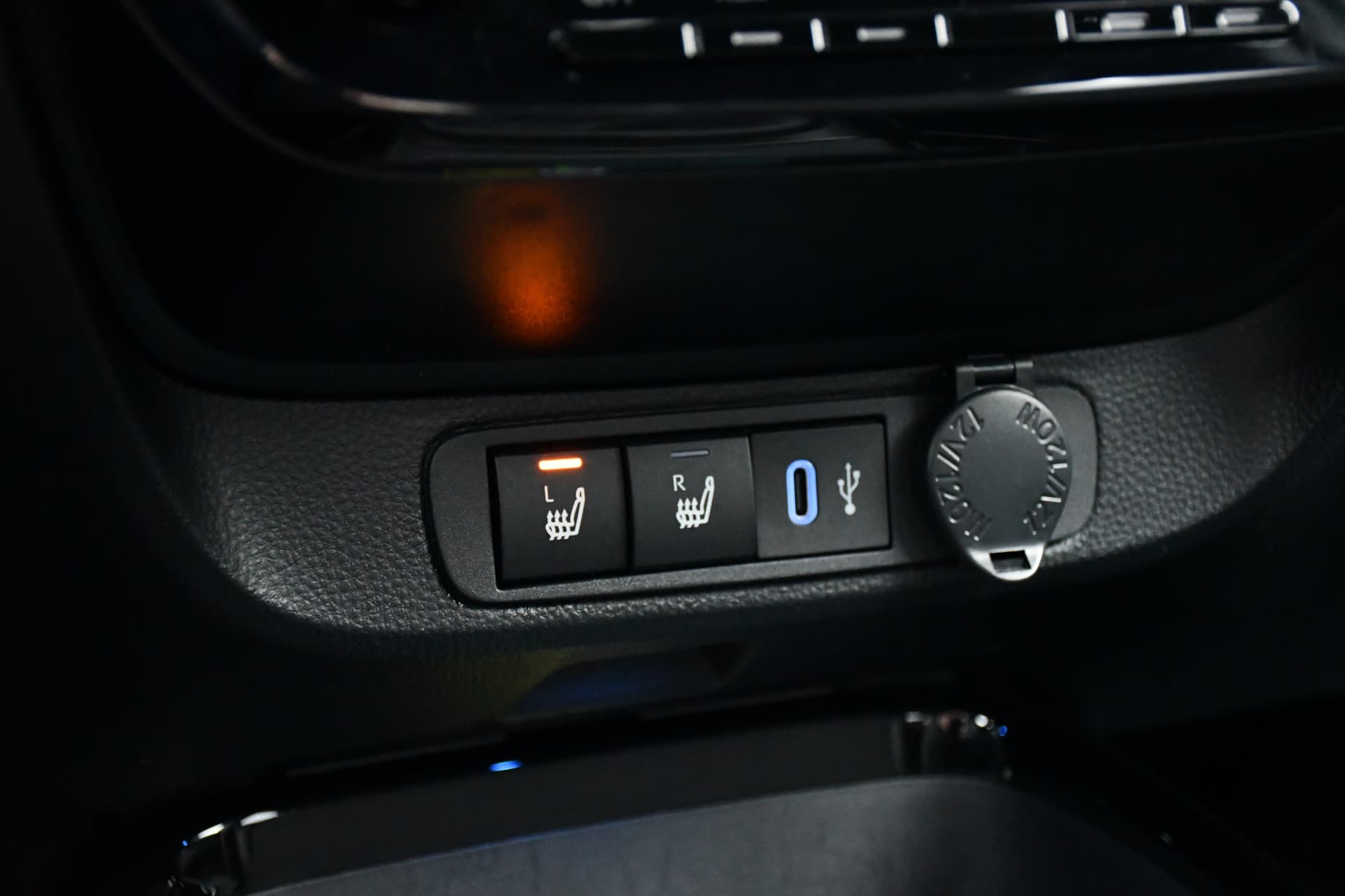 Toyota Aygo X 1.0 VVT-i MT Premium 72pk thumbnail 21