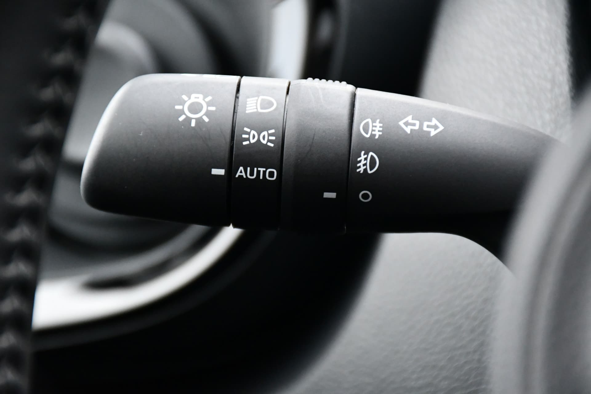 Toyota Aygo X 1.0 VVT-i MT Premium 72pk thumbnail 27