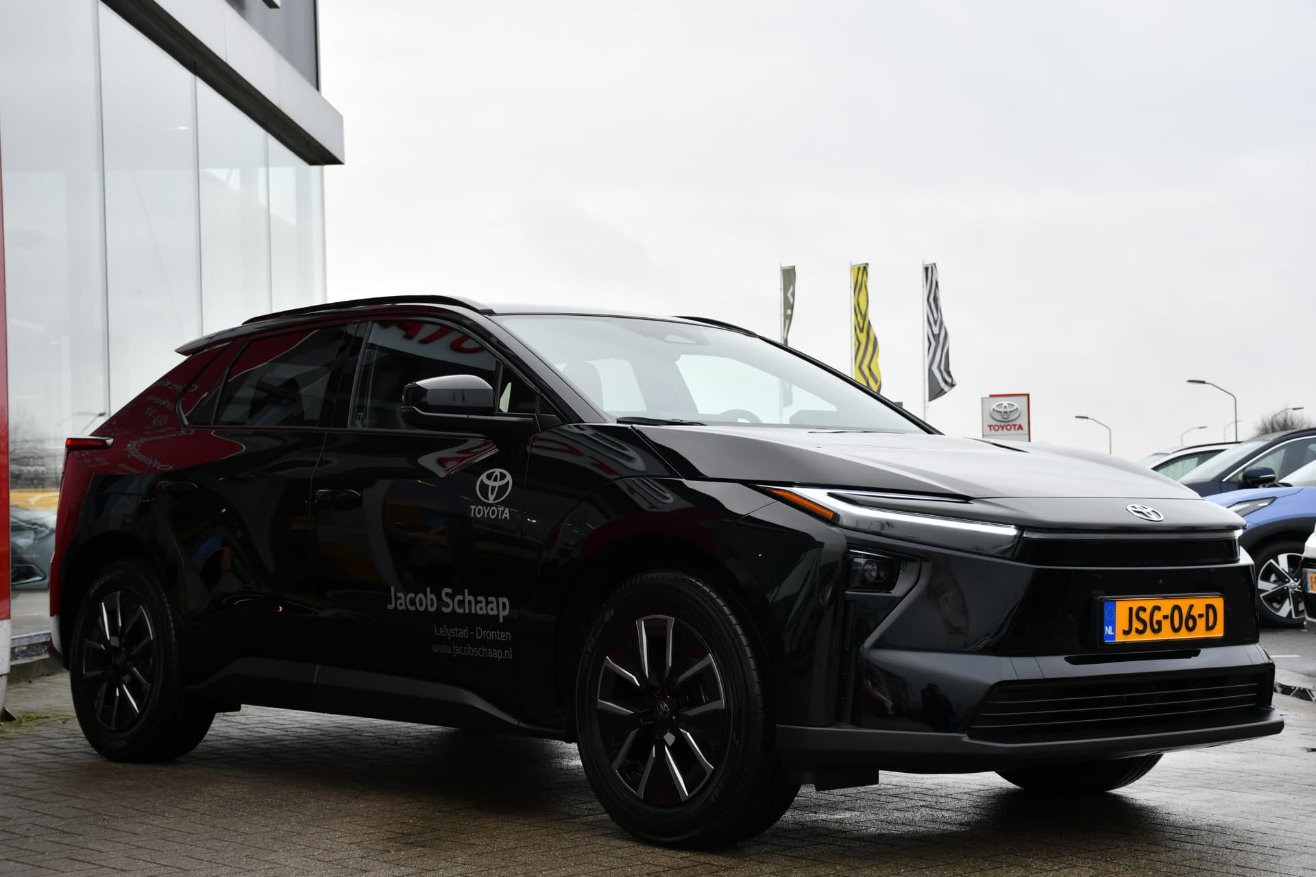 Toyota BZ4X Executive 73 kWh 224pk thumbnail 9