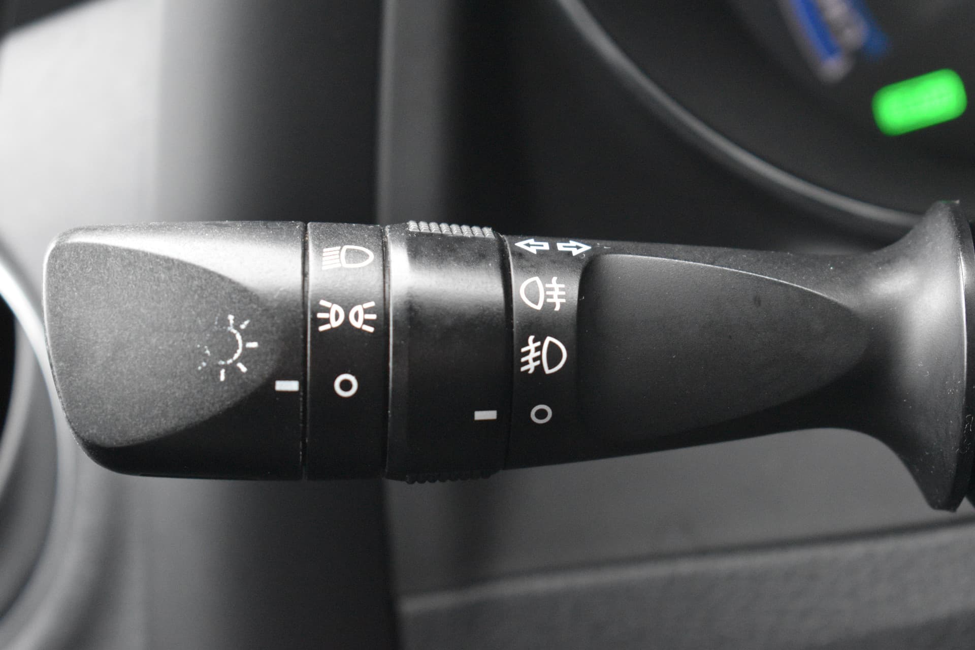 Toyota Auris 1.8 Hybrid Trend Automaat 136pk thumbnail 12