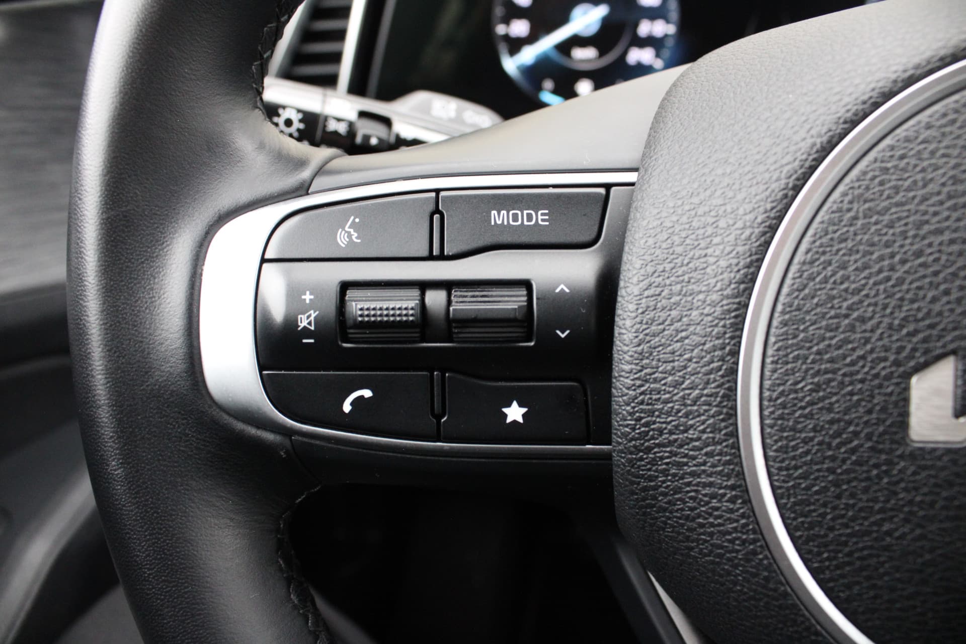 Kia Sportage 1.6 T-GDi MHEV DynamicLine thumbnail 21