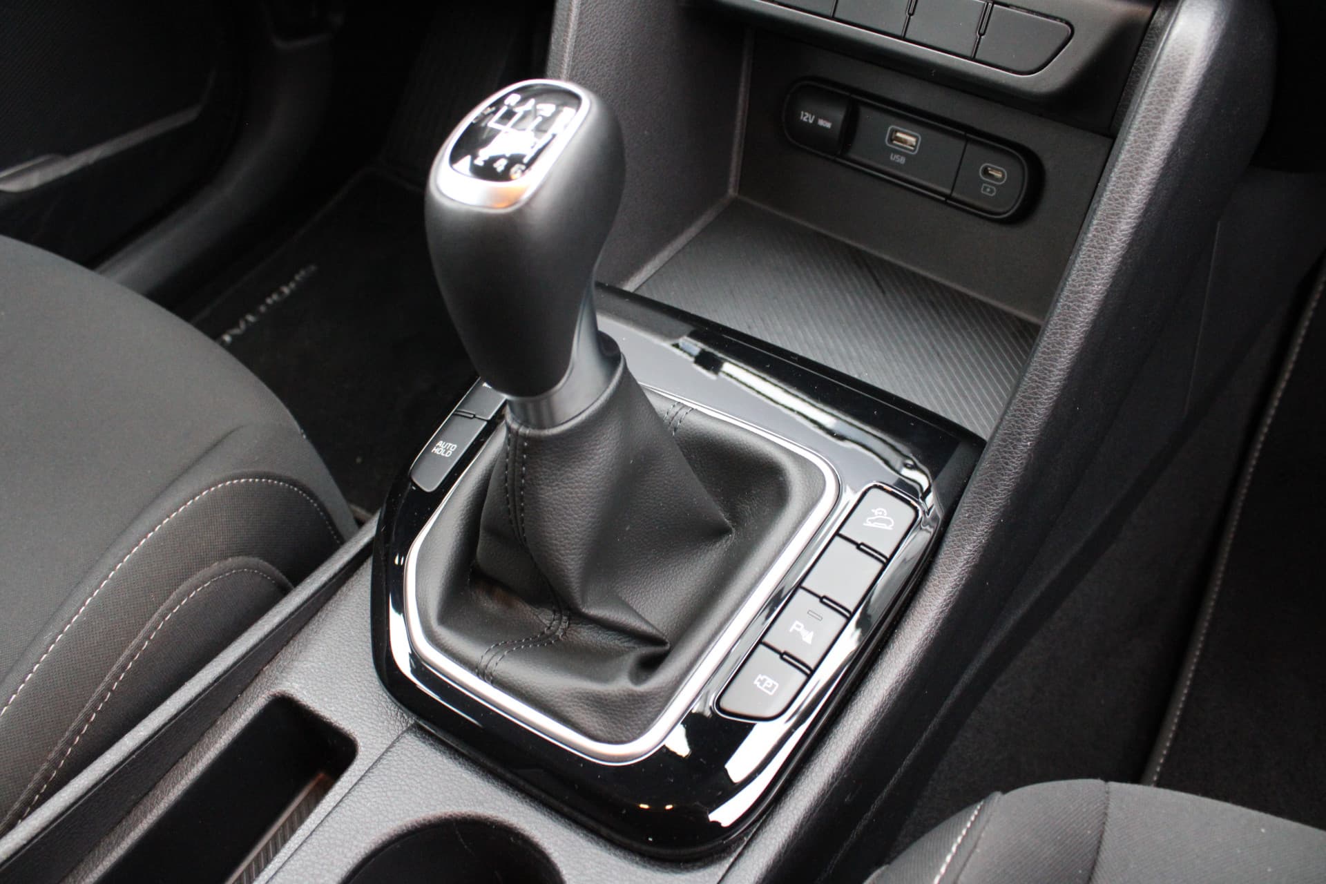 Kia Sportage 1.6 T-GDi MHEV DynamicLine thumbnail 44