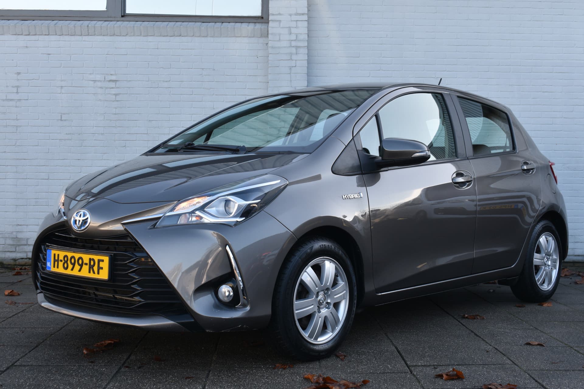 Toyota Yaris 1.5 Hybrid Design Sport Limited Automaat 100pk