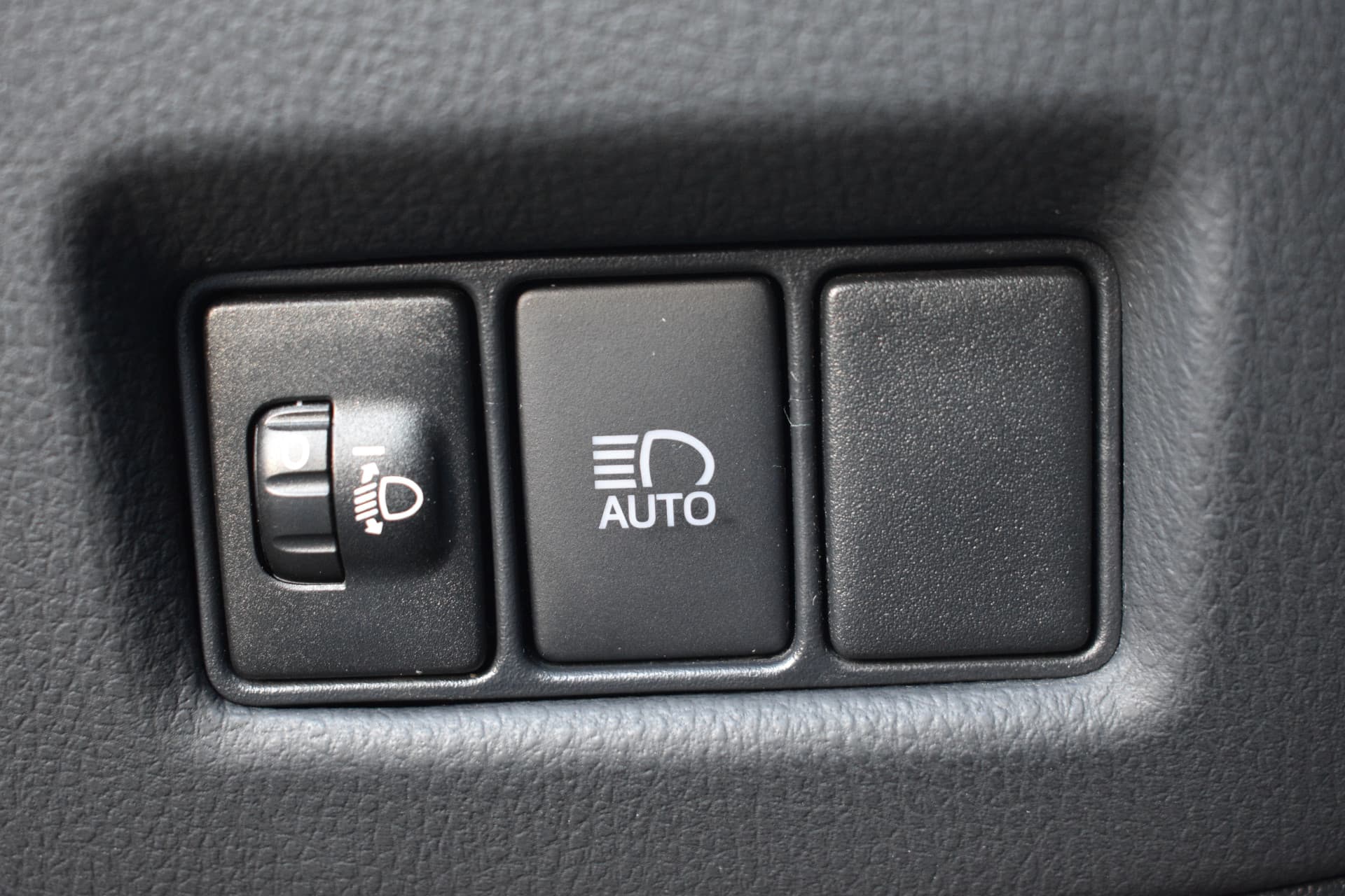 Toyota C-HR 1.8 Hybrid Executive Limited Automaat 122pk thumbnail 14