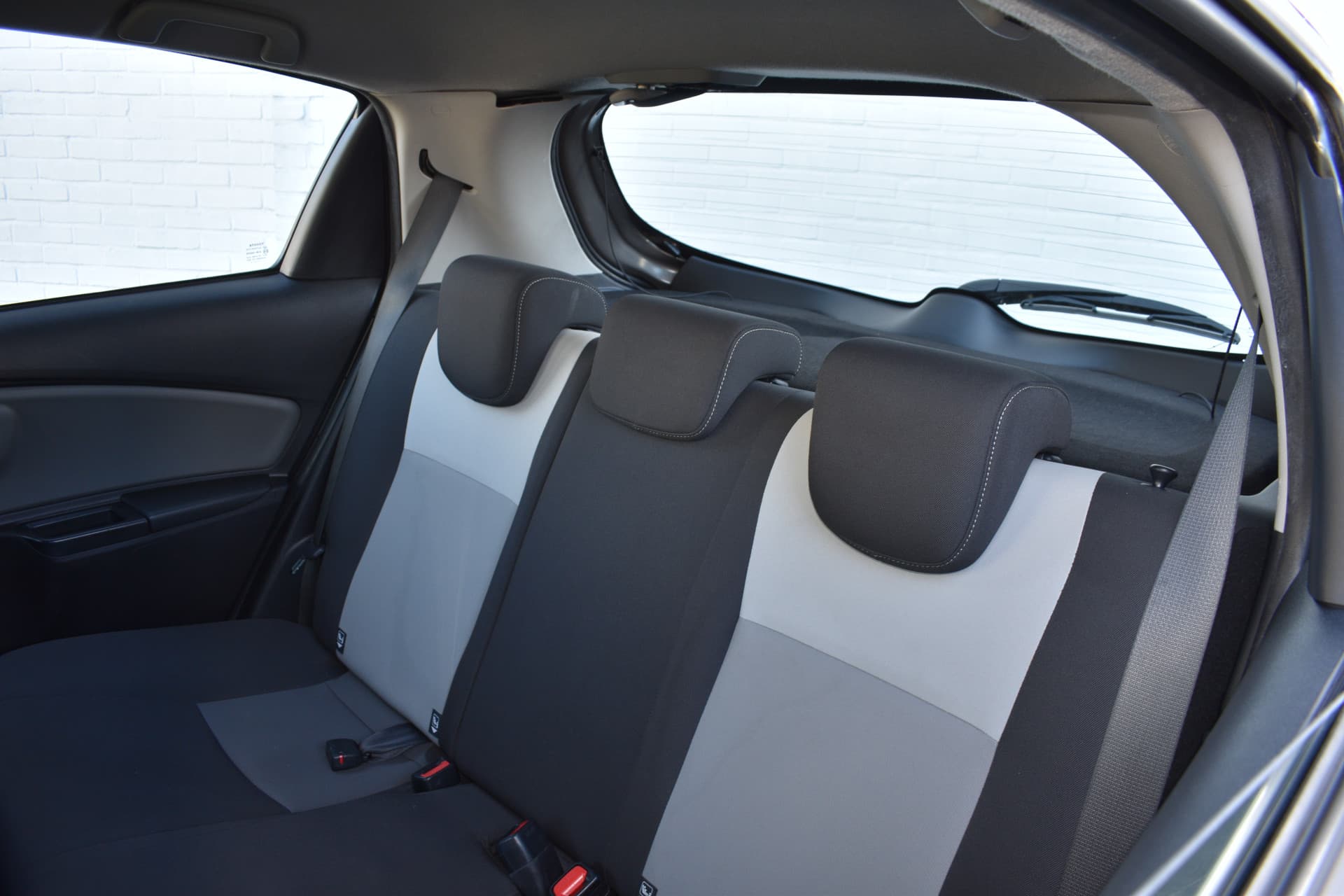 Toyota Yaris 1.5 Hybrid Design Sport Limited Automaat 100pk thumbnail 8