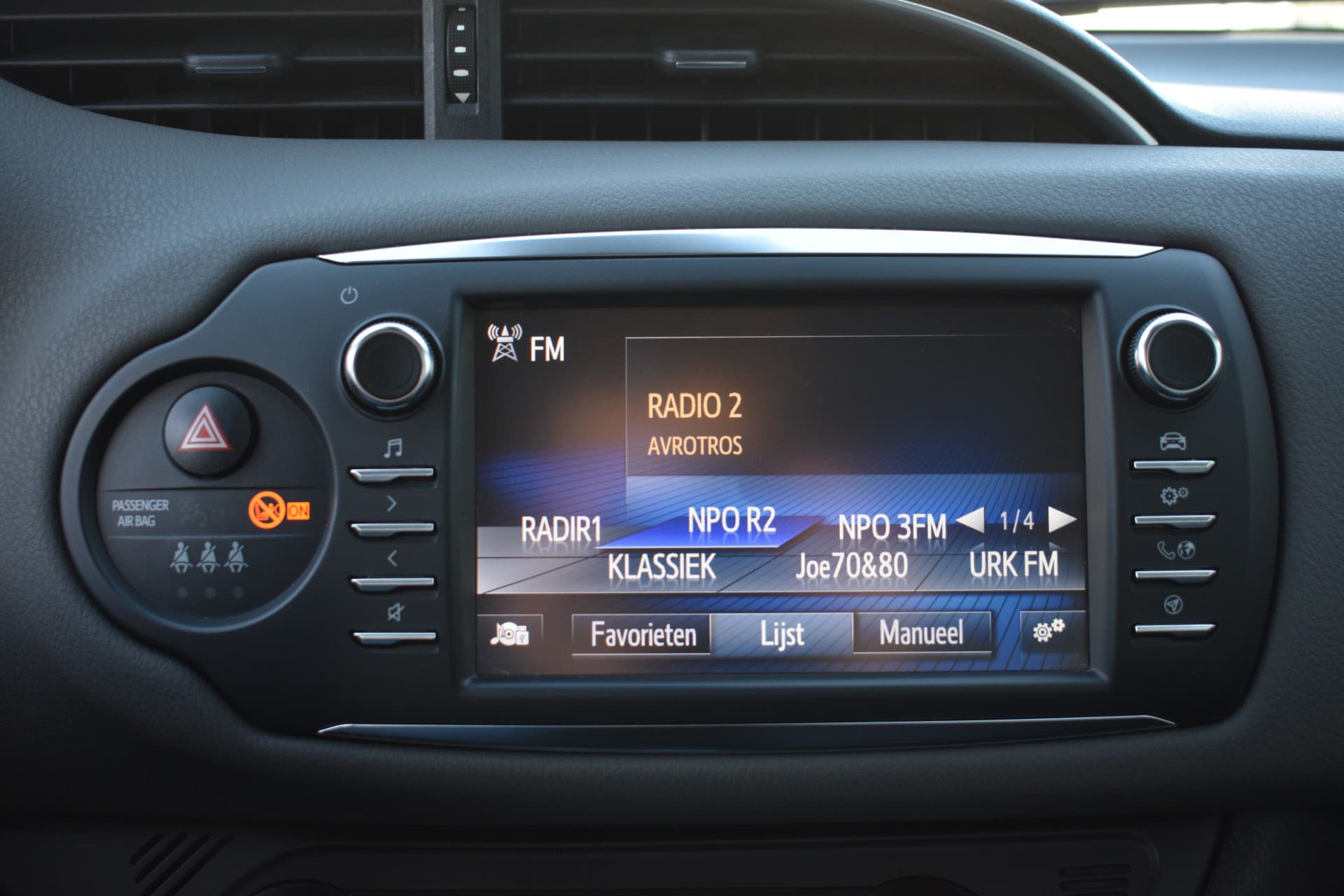 Toyota Yaris 1.5 Hybrid Design Sport Limited Automaat 100pk thumbnail 19