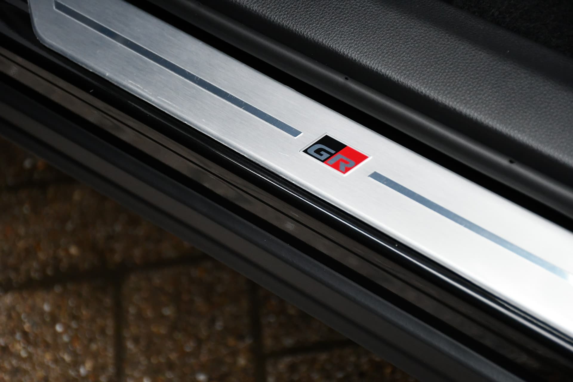 Toyota C-HR 2.0 Plug-in Hybrid 220 Black Edition Automaat 223pk thumbnail 22