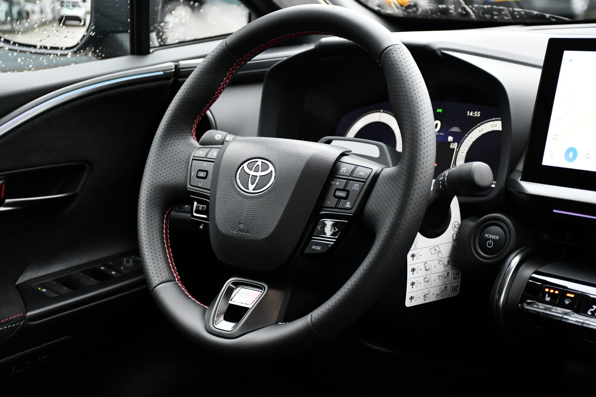 Toyota C-HR 2.0 Plug-in Hybrid 220 Black Edition Automaat 223pk thumbnail 30