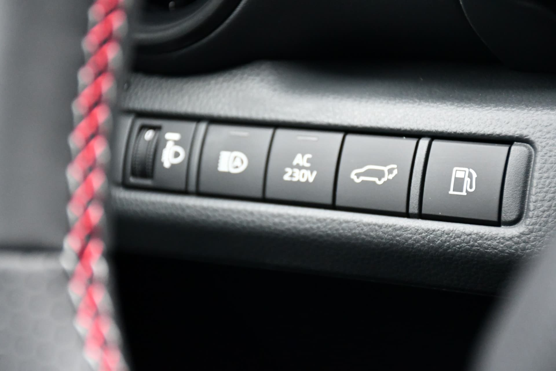 Toyota C-HR 2.0 Plug-in Hybrid 220 Black Edition Automaat 223pk thumbnail 32