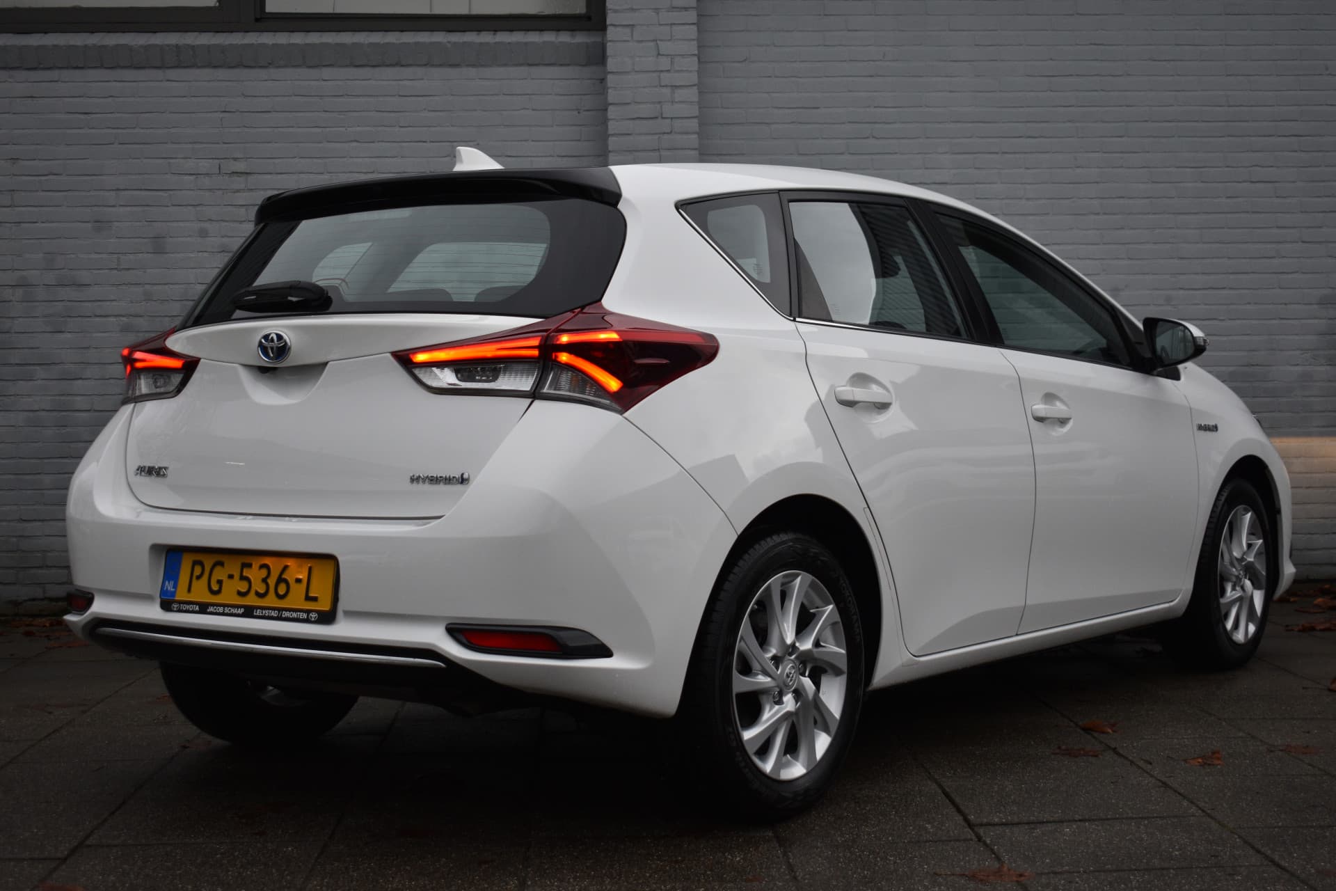 Toyota Auris 1.8 Hybrid Aspiration Automaat 100pk thumbnail 5