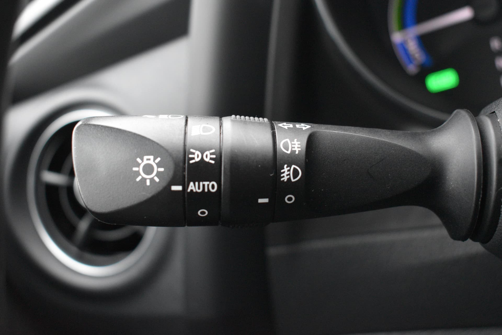 Toyota Auris 1.8 Hybrid Aspiration Automaat 100pk thumbnail 11