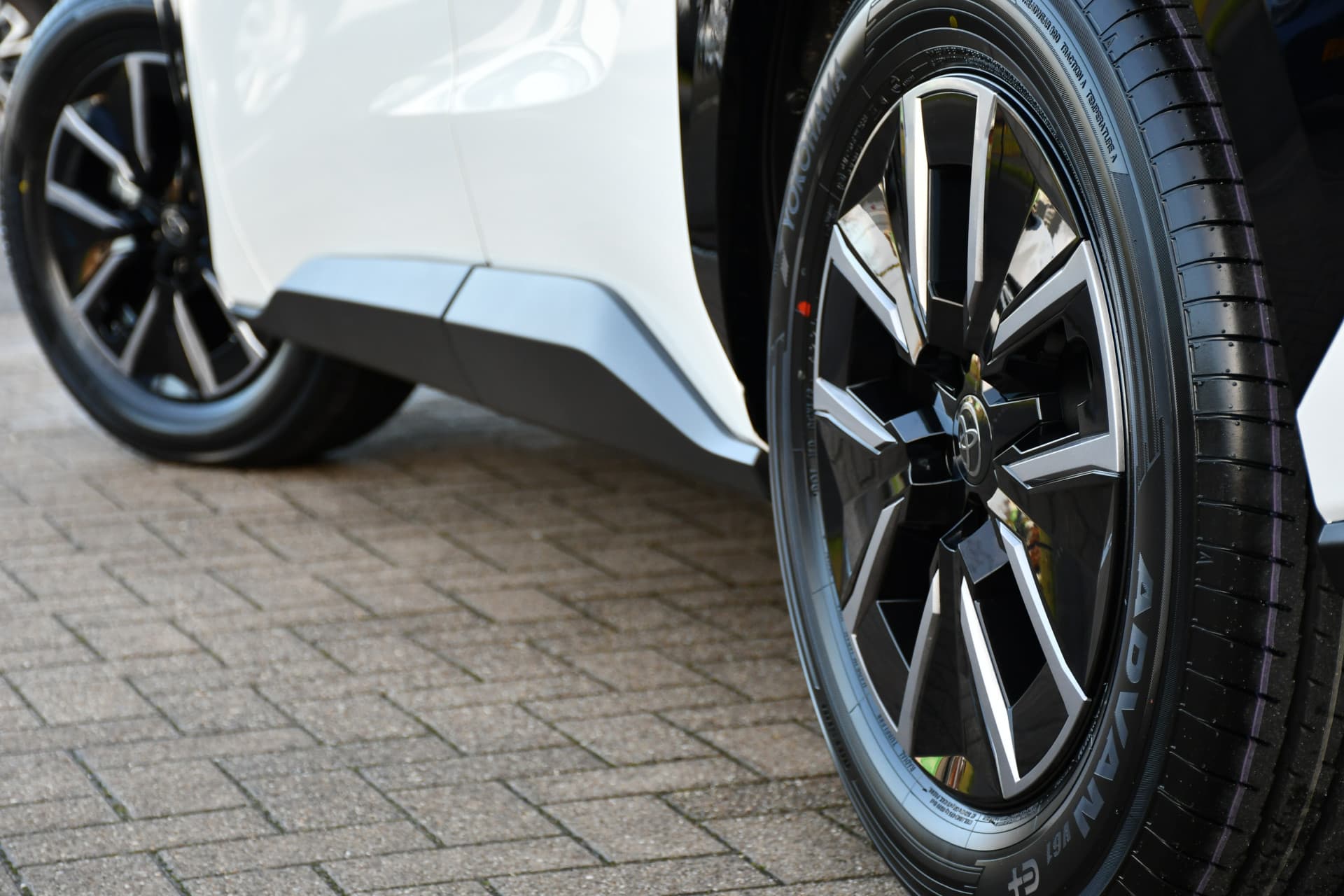 Toyota BZ4X Dynamic AWD 73 kWh 343pk thumbnail 16