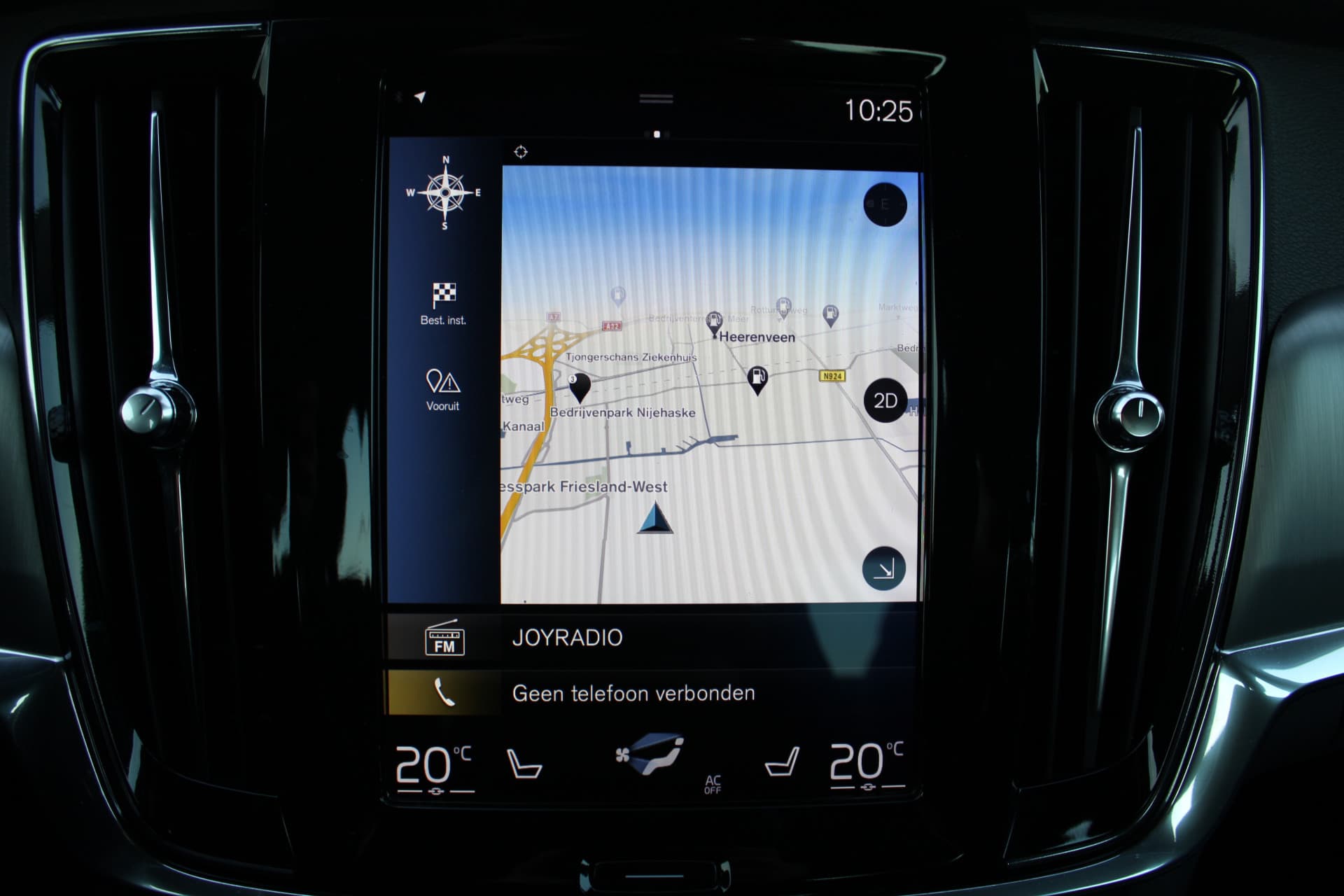 Volvo S90 T4 Automaat Momentum+ thumbnail 27