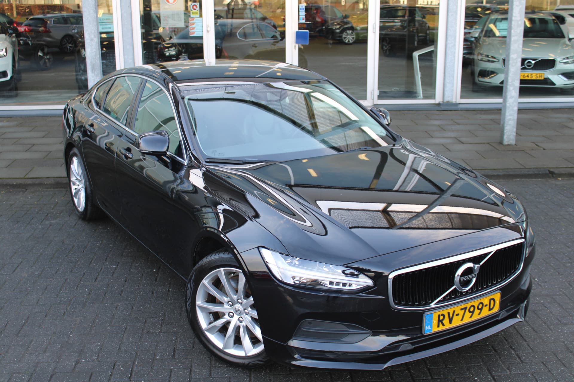 Volvo S90 T4 Automaat Momentum+ thumbnail 50
