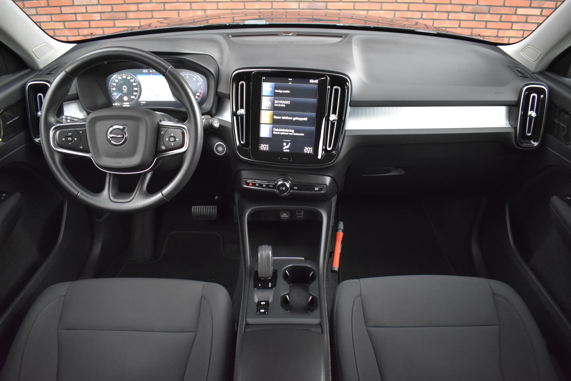 Volvo XC40 B4 212PK Automaat Business Pro thumbnail 13