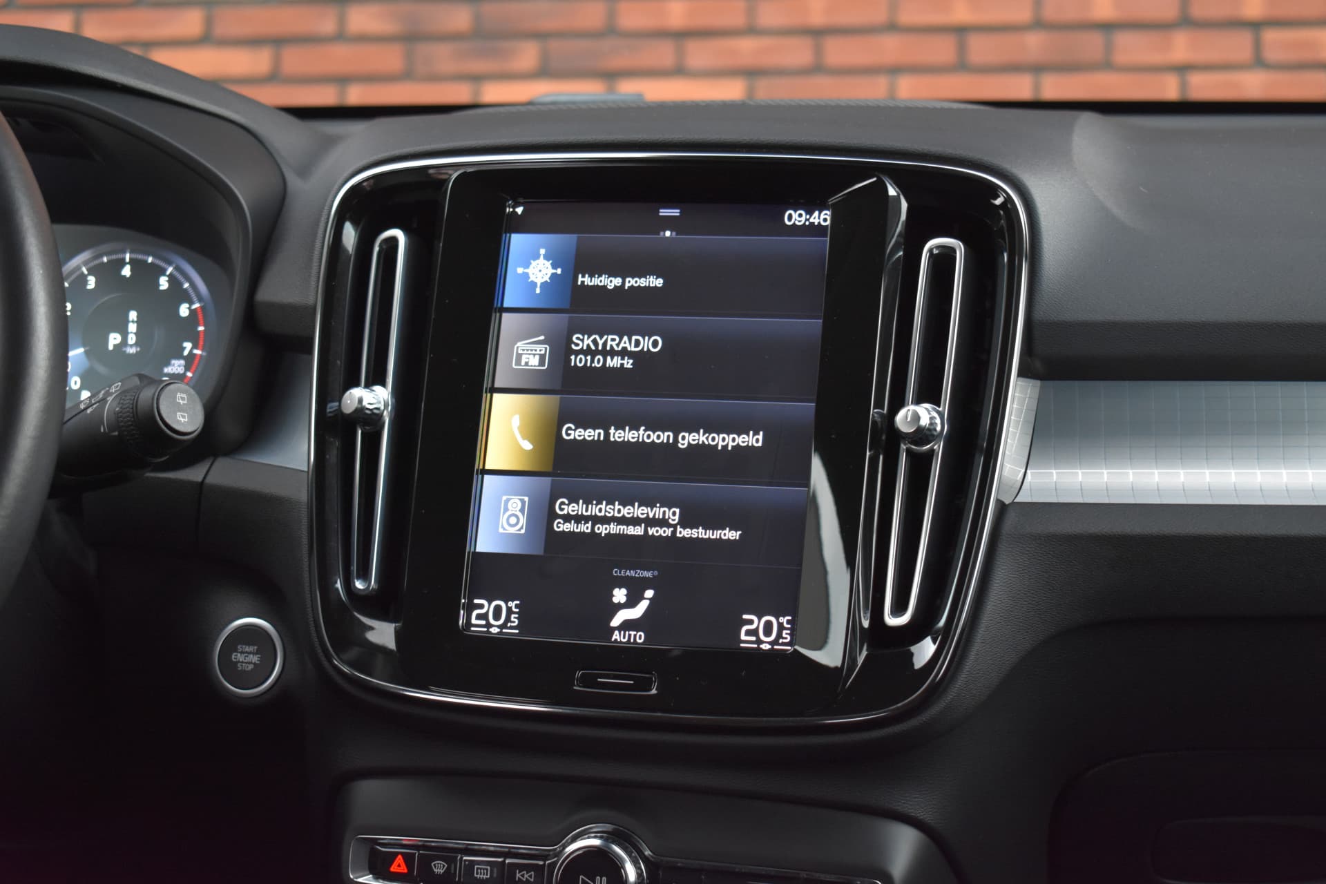 Volvo XC40 B4 212PK Automaat Business Pro thumbnail 17