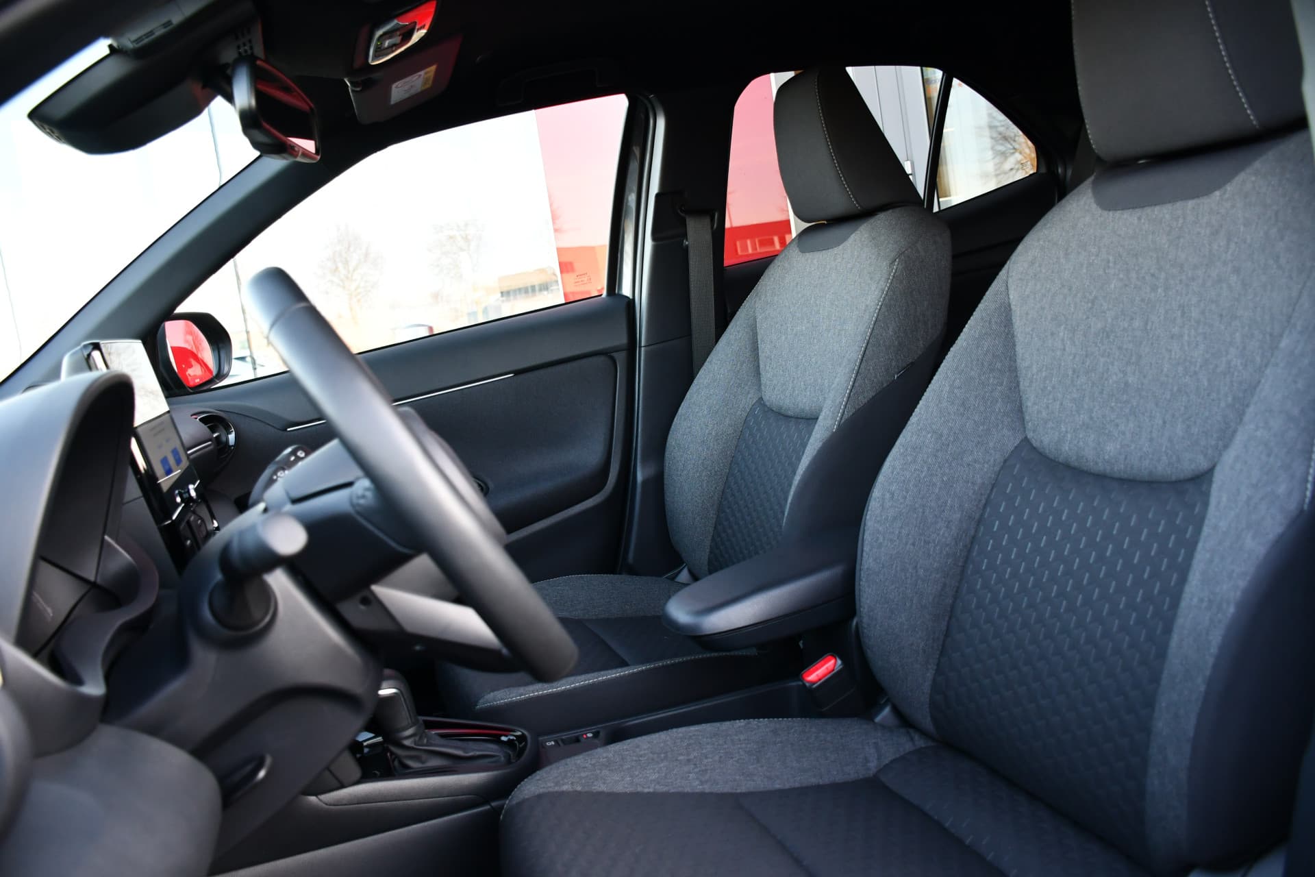 Toyota Yaris Cross 1.5 Hybrid 115 First Edition Automaat 116pk thumbnail 16