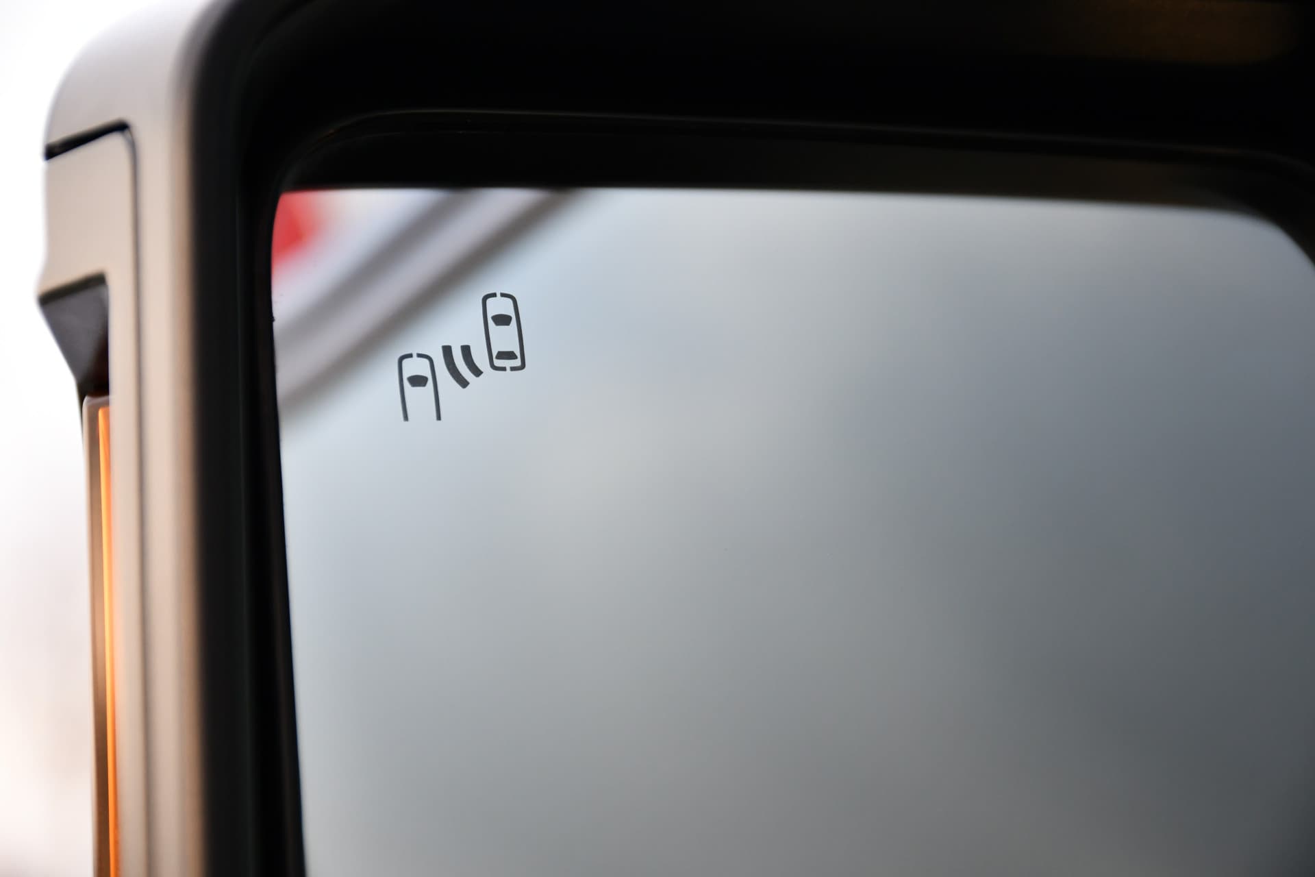 Toyota Land Cruiser 2.8 D-4D Standard Roof Window Van First Edition Limited Automaat 206pk thumbnail 12