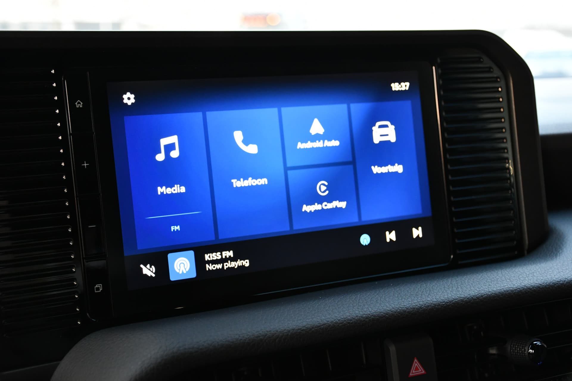 Toyota Land Cruiser 2.8 D-4D Standard Roof Window Van First Edition Limited Automaat 206pk thumbnail 22