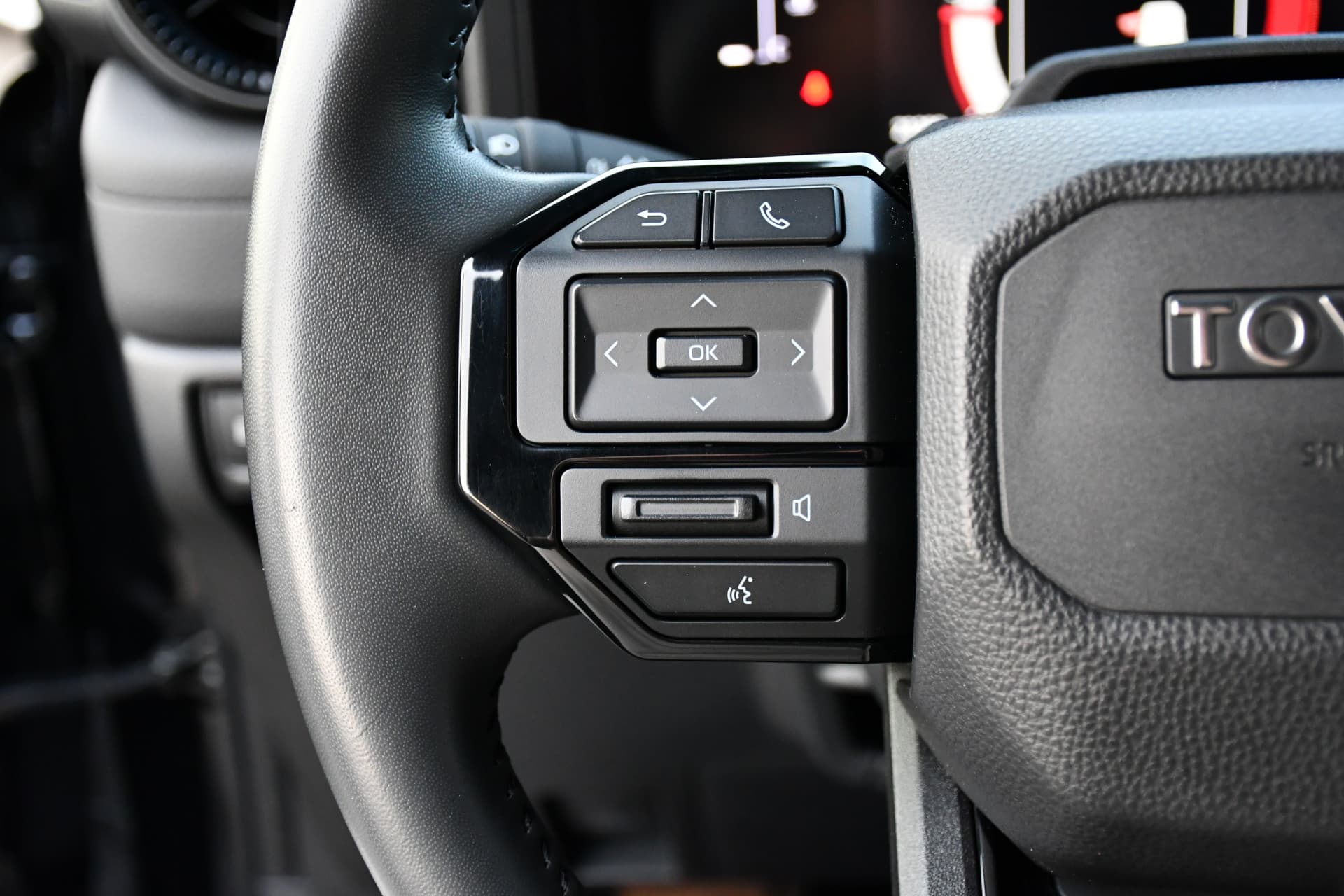 Toyota Land Cruiser 2.8 D-4D Standard Roof Window Van First Edition Limited Automaat 206pk thumbnail 23