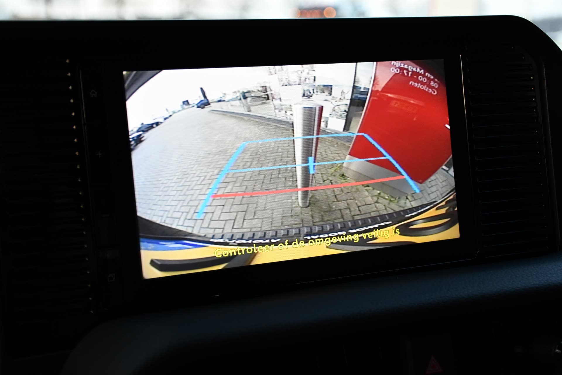 Toyota Land Cruiser 2.8 D-4D Standard Roof Window Van First Edition Limited Automaat 206pk thumbnail 24