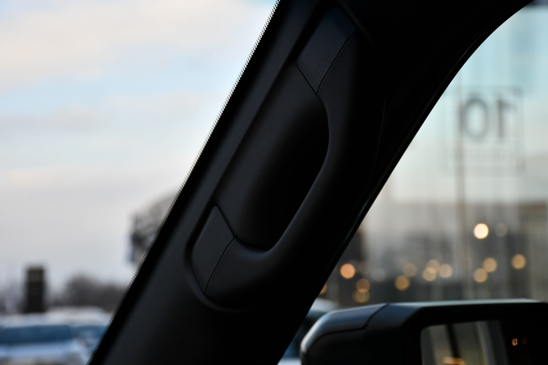 Toyota Land Cruiser 2.8 D-4D Standard Roof Window Van First Edition Limited Automaat 206pk thumbnail 31