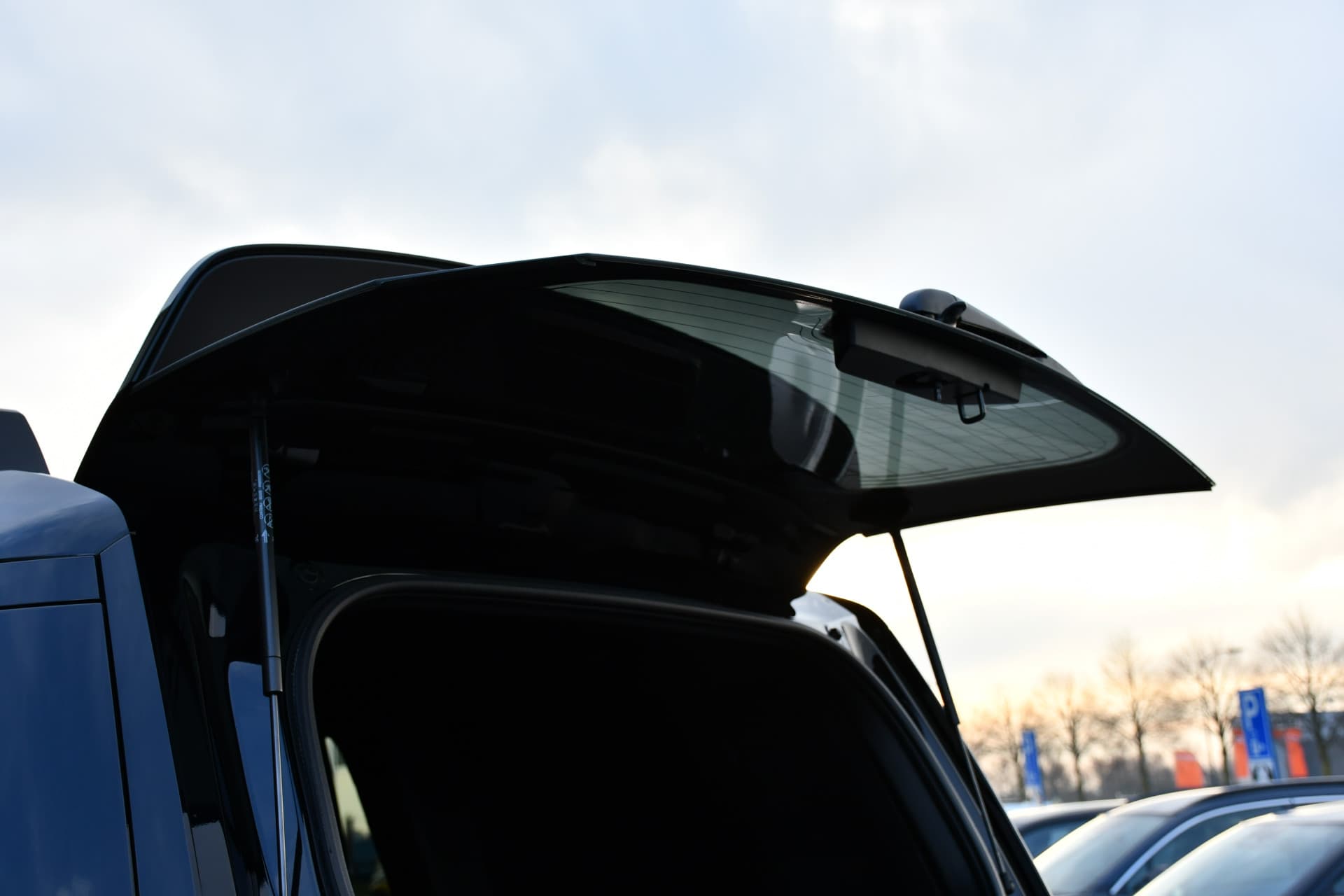 Toyota Land Cruiser 2.8 D-4D Standard Roof Window Van First Edition Limited Automaat 206pk thumbnail 33