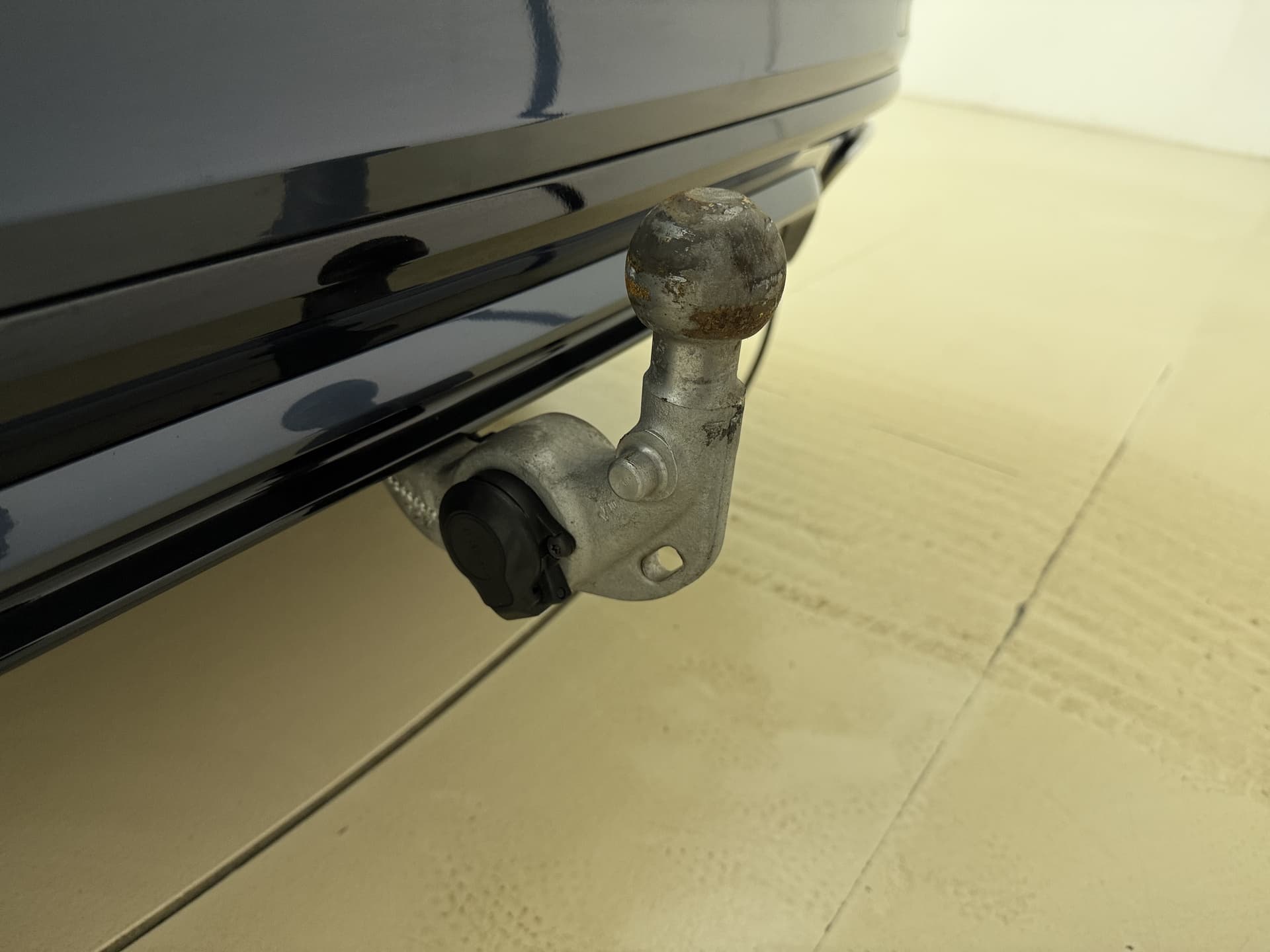 Volvo V60 T6 340pk AWD R-Design / Head-Up / Panoramadak / 360 Camera / Full-LED / Harman&Kardon / El. Sportstoelen / Keyless / Trekhaak / ACC / BLIS / DAB / El. Achterklep / thumbnail 23