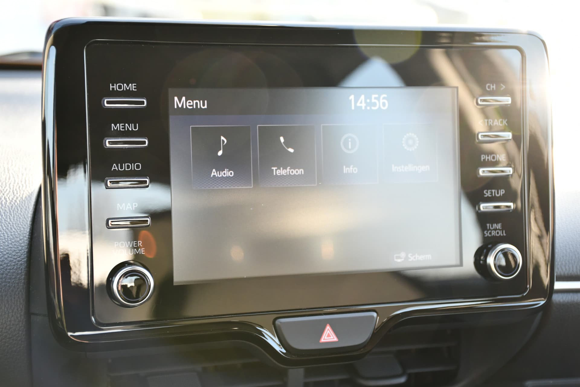 Toyota Yaris 1.5 VVT-i Active 5-deurs 126pk thumbnail 17