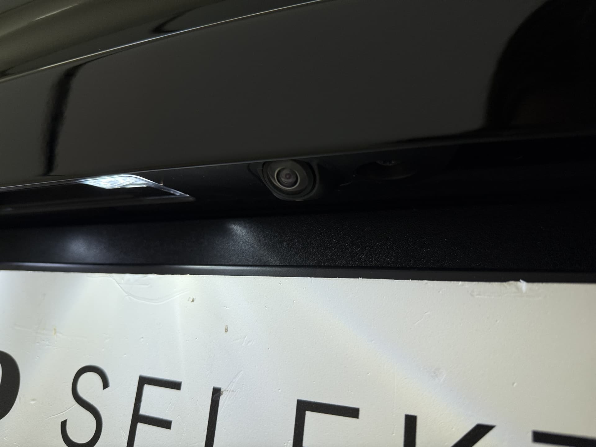 Volvo XC40 Twin 408pk Plus / Nubuck / Getint glas / Trekhaak / All Season / PDC + Camera / Stoel + Stuurw. Verwarming / Keyless / El. Achterklep / Warmtepomp / thumbnail 24