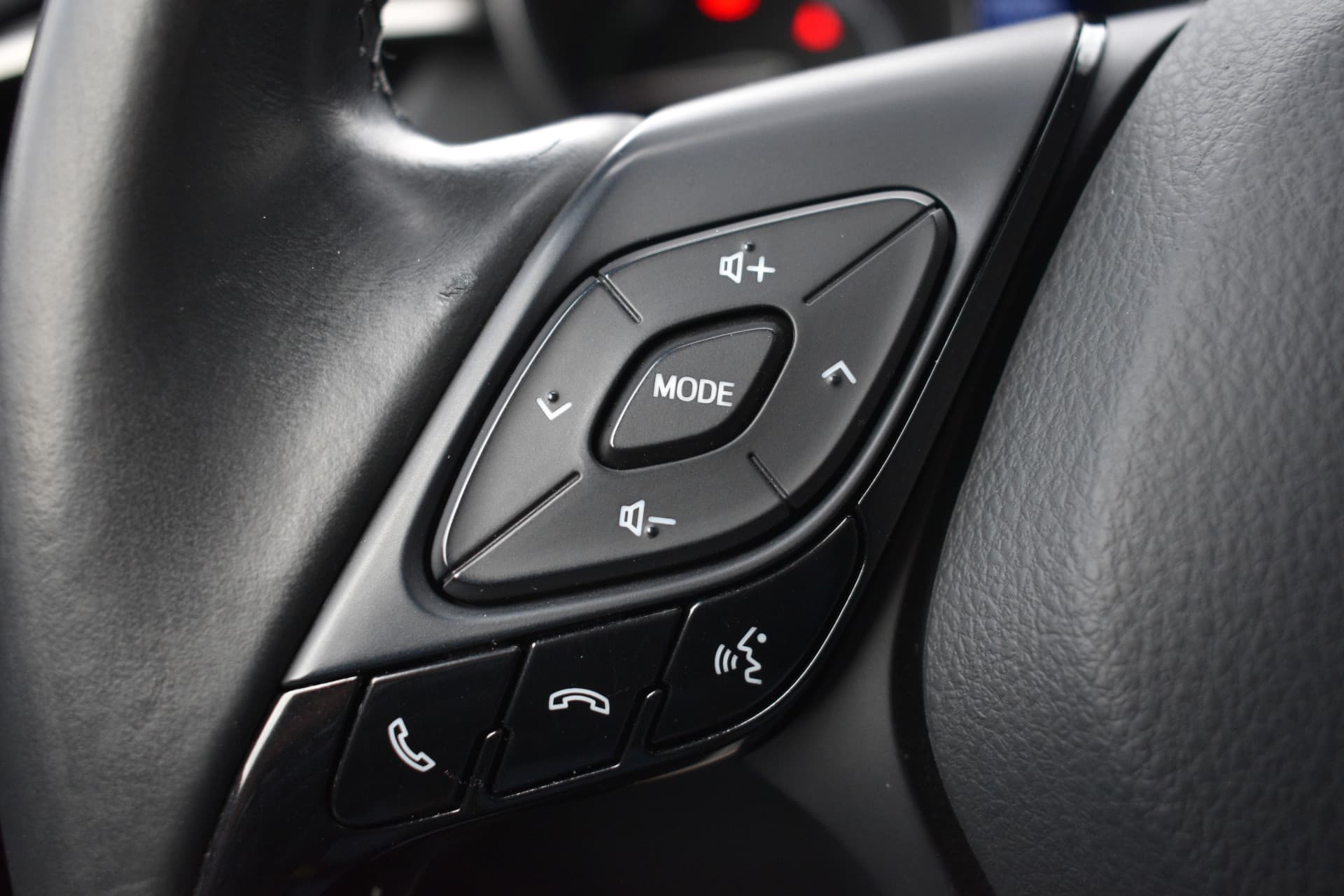 Toyota C-HR 1.8 Hybrid Dynamic Automaat 122pk thumbnail 9