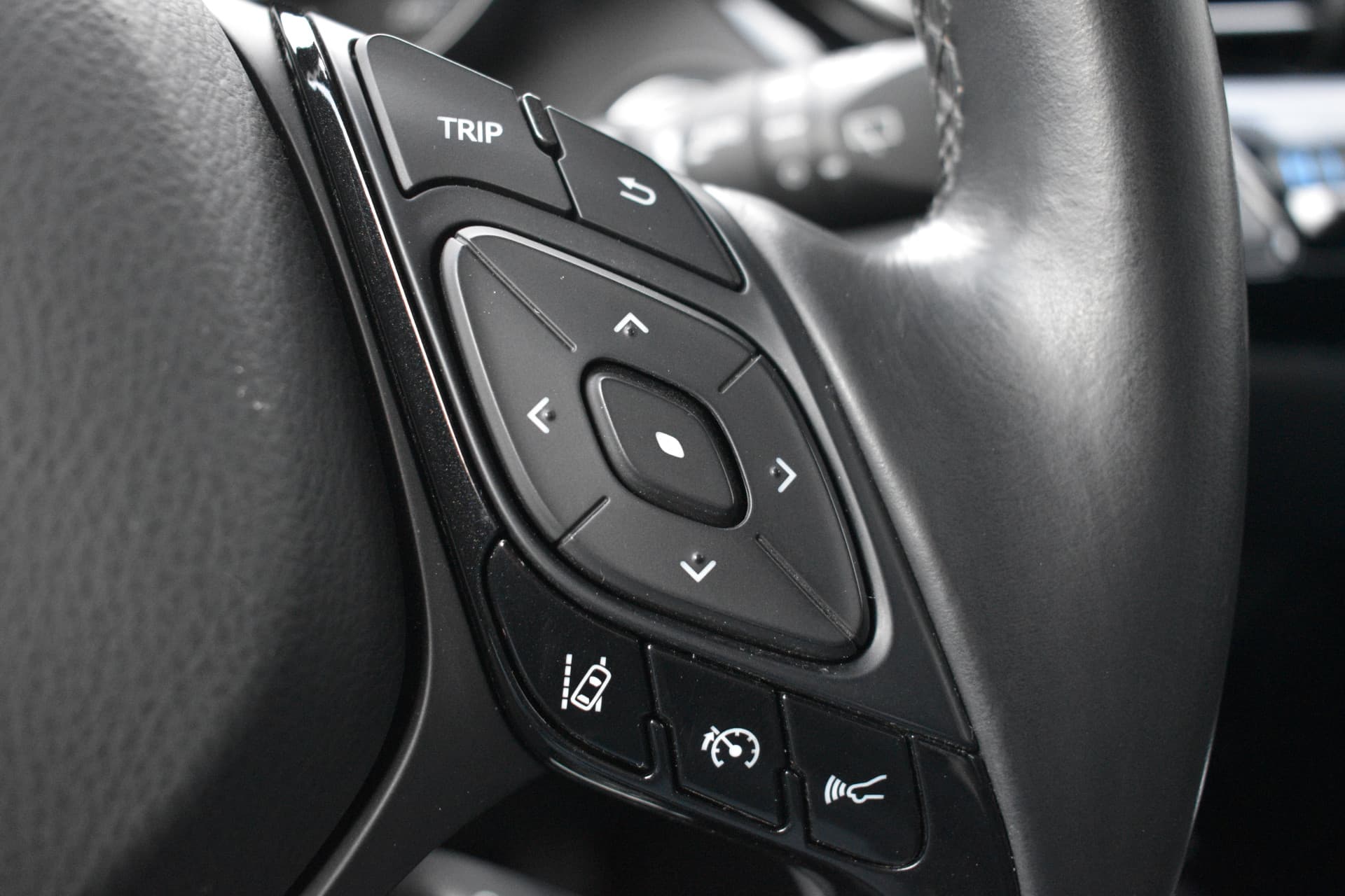 Toyota C-HR 1.8 Hybrid Dynamic Automaat 122pk thumbnail 11