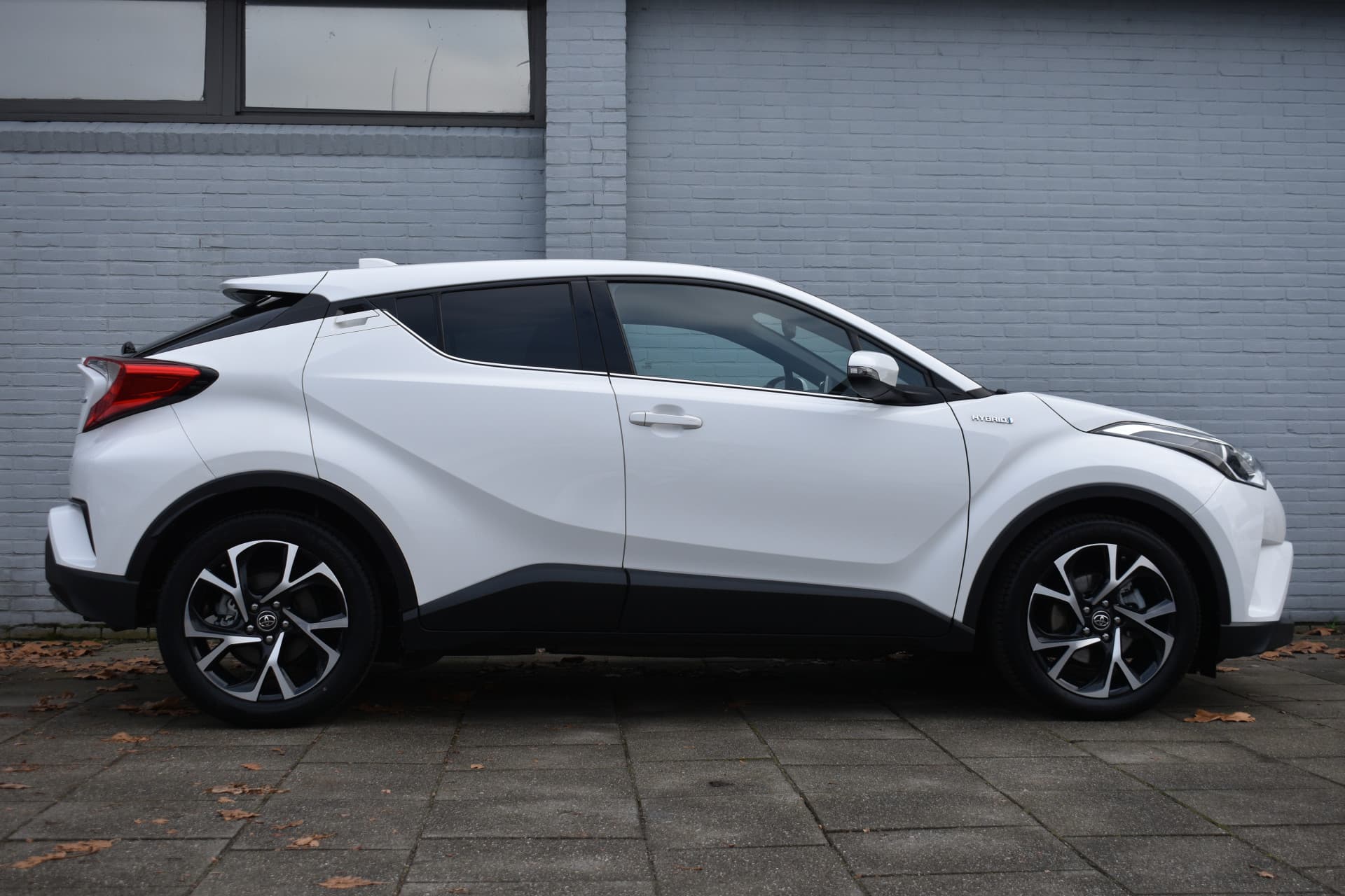 Toyota C-HR 1.8 Hybrid Dynamic Automaat 122pk thumbnail 17