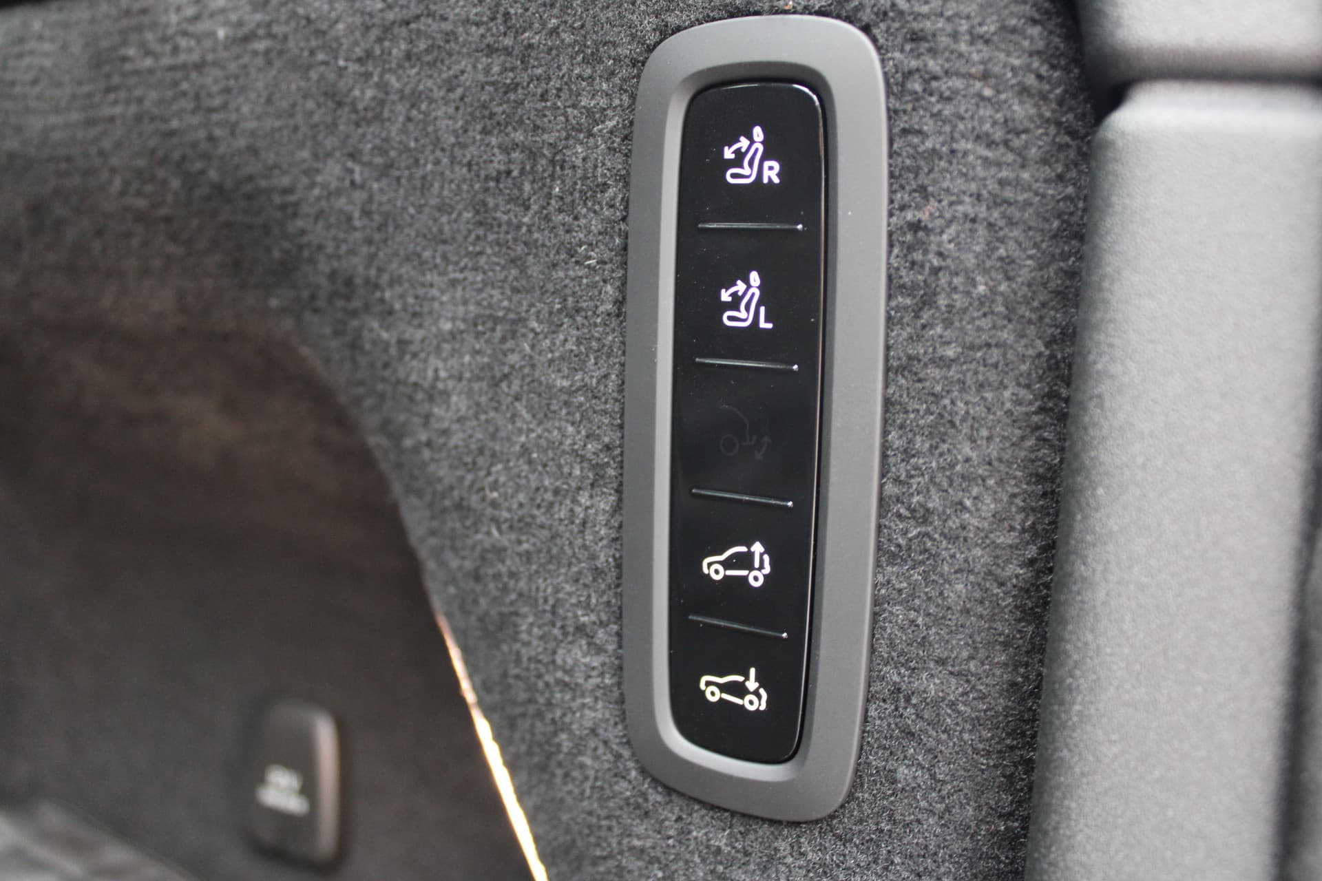 Volvo EX90 Twin Motor Performance Ultra 7p. 111 kWh thumbnail 8