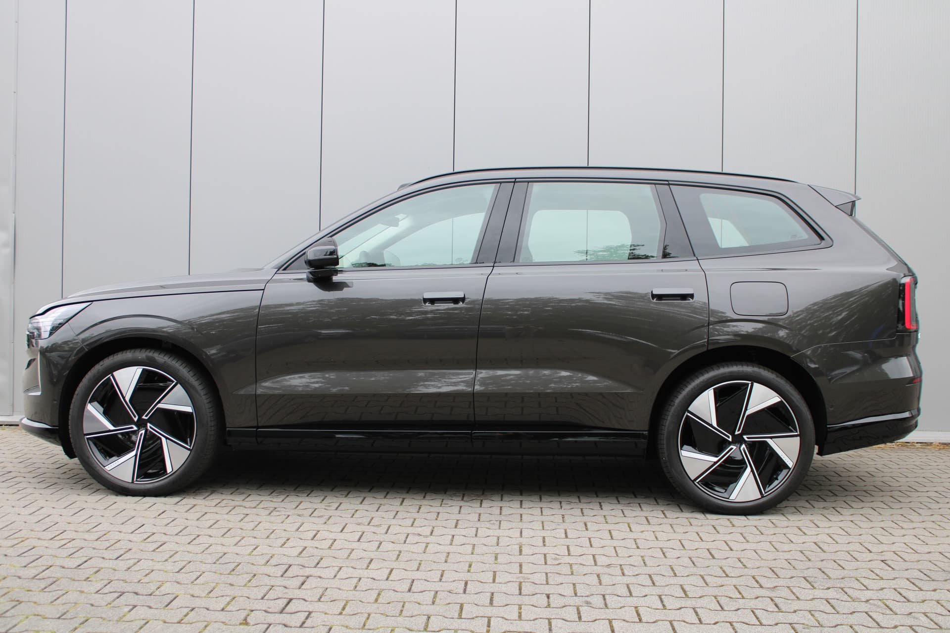 Volvo EX90 Twin Motor Performance Ultra 7p. 111 kWh thumbnail 13