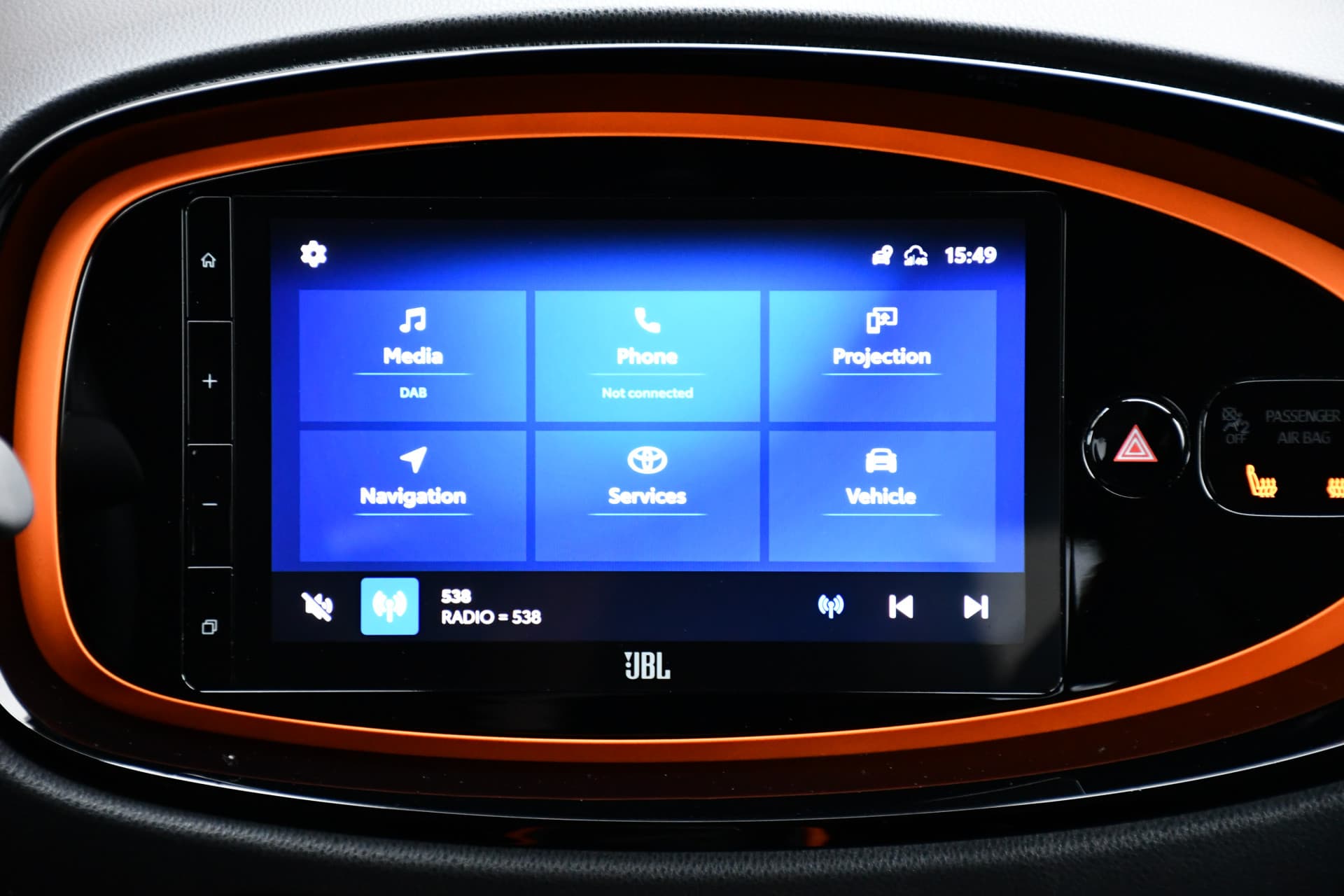 Toyota Aygo X 1.0 VVT-i MT Limited 72pk thumbnail 5