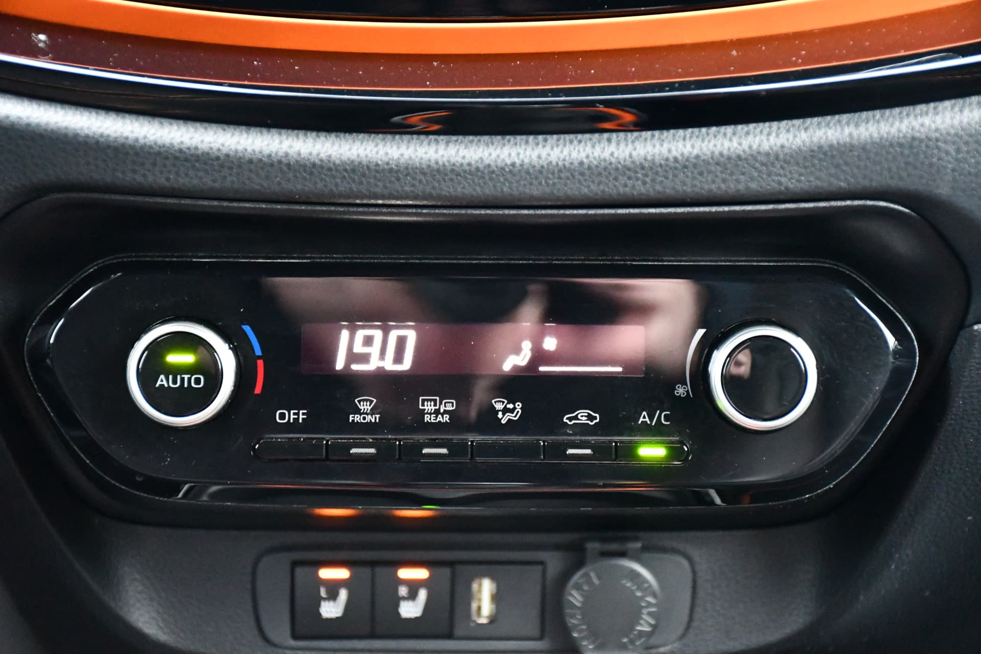 Toyota Aygo X 1.0 VVT-i MT Limited 72pk thumbnail 8