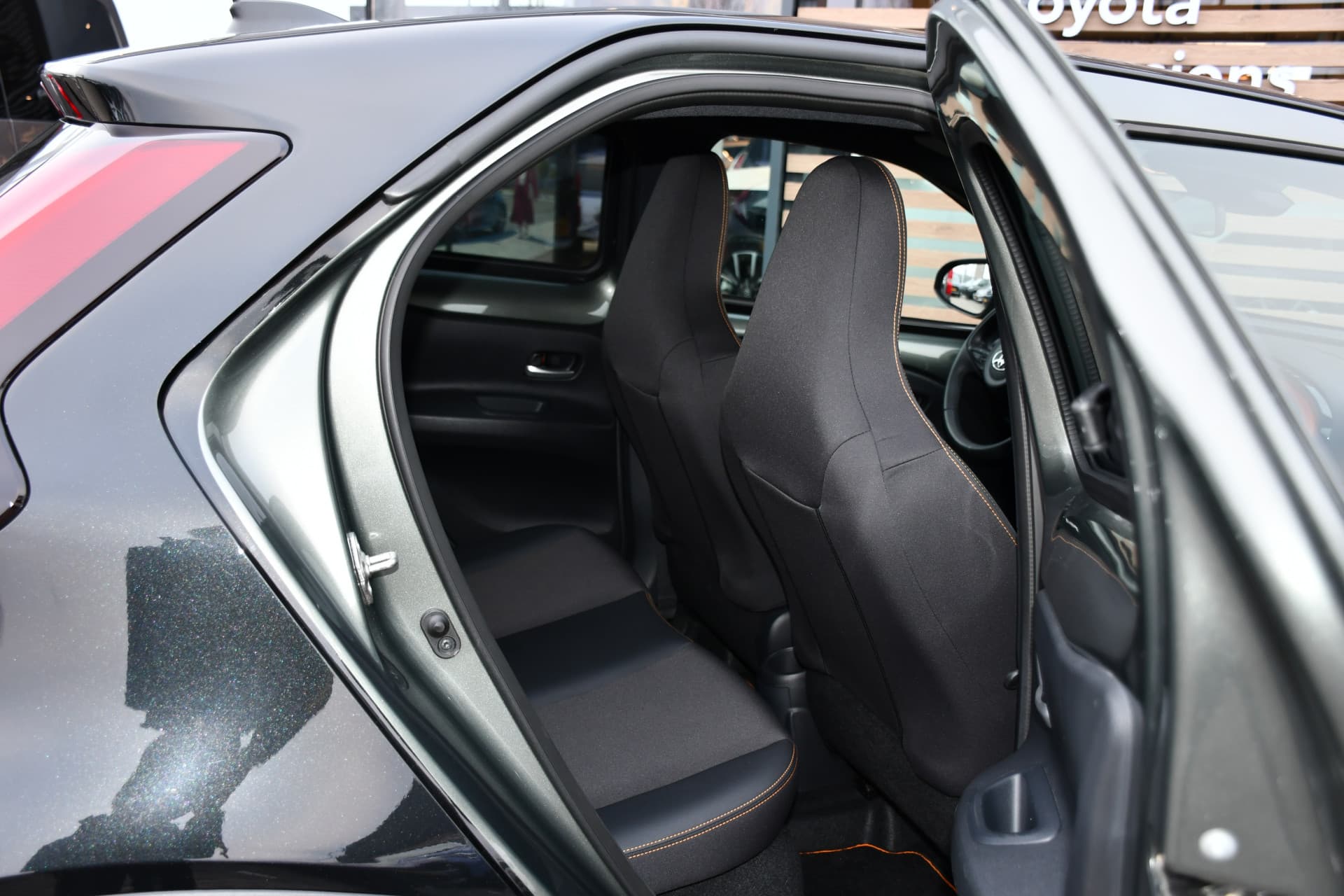 Toyota Aygo X 1.0 VVT-i MT Limited 72pk thumbnail 22