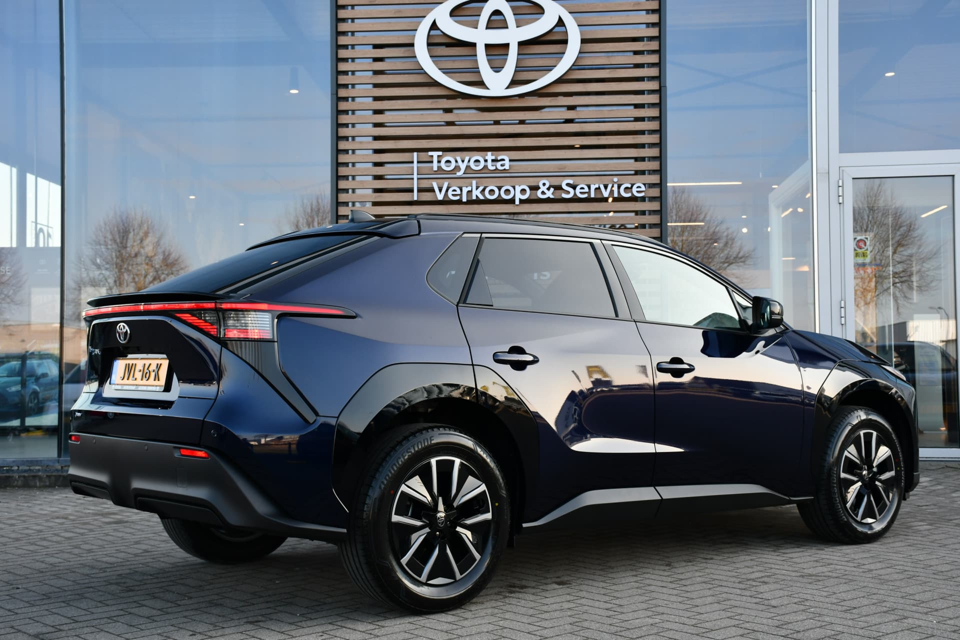 Toyota BZ4X Active Limited Edition 58 kWh thumbnail 7