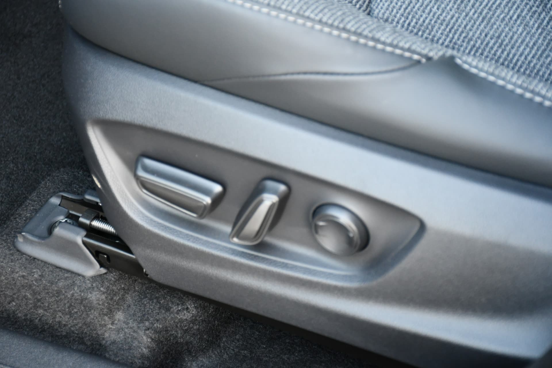 Toyota BZ4X Active Limited Edition 58 kWh thumbnail 10